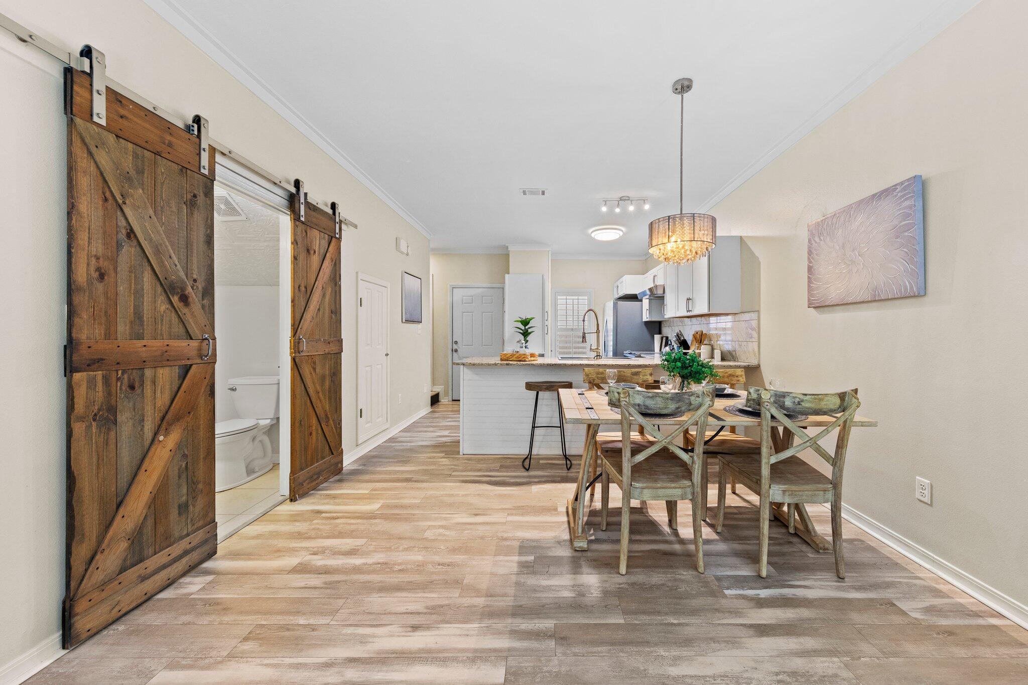 VILLA DANIELLE 1ST ADDN - Residential