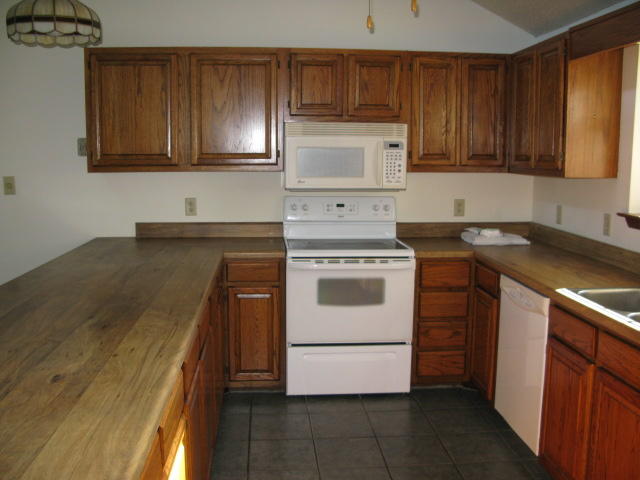 FIELD S/D 2ND ADDN Lot 6 BLK C - Residential