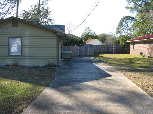 FIELD S/D 2ND ADDN Lot 6 BLK C - Residential