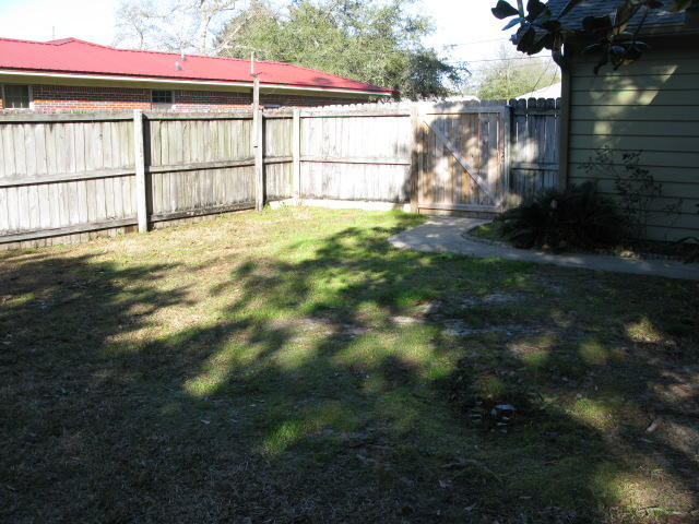 FIELD S/D 2ND ADDN Lot 6 BLK C - Residential