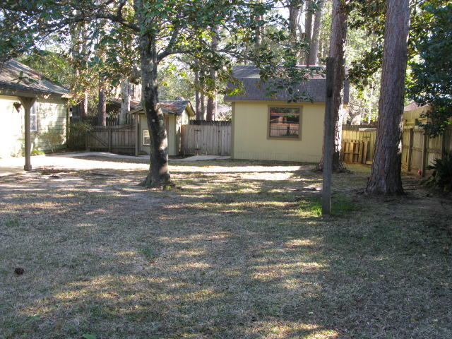 FIELD S/D 2ND ADDN Lot 6 BLK C - Residential