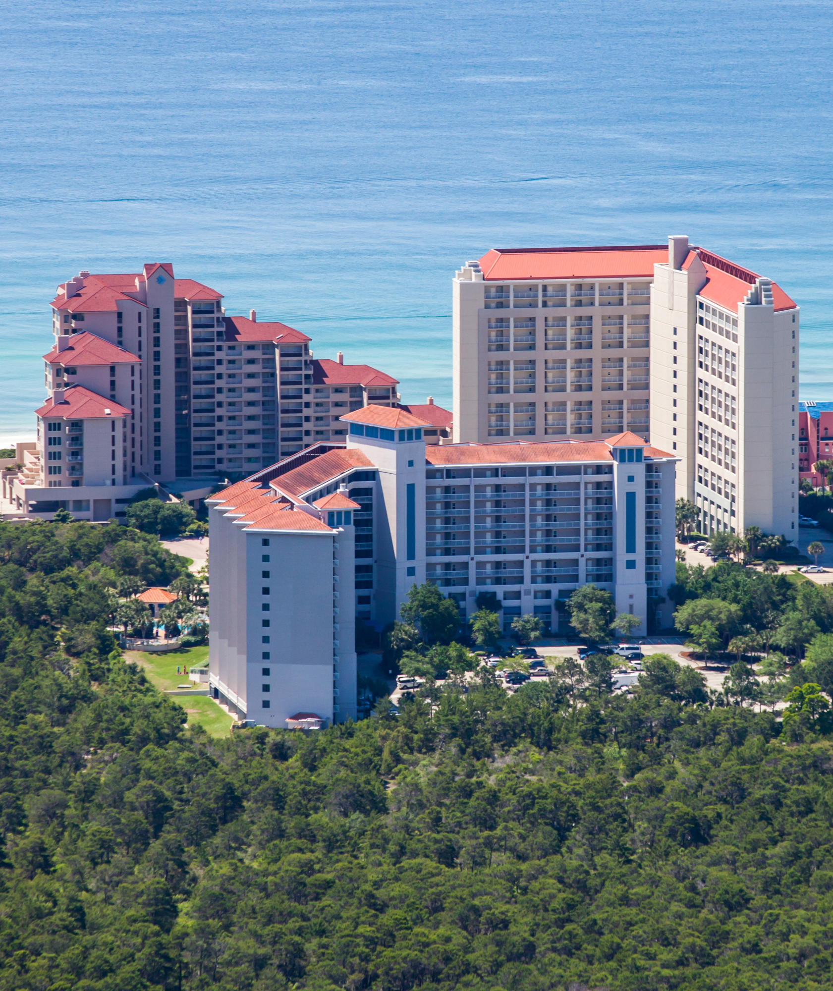 TIDES AT TOPS'L - Residential