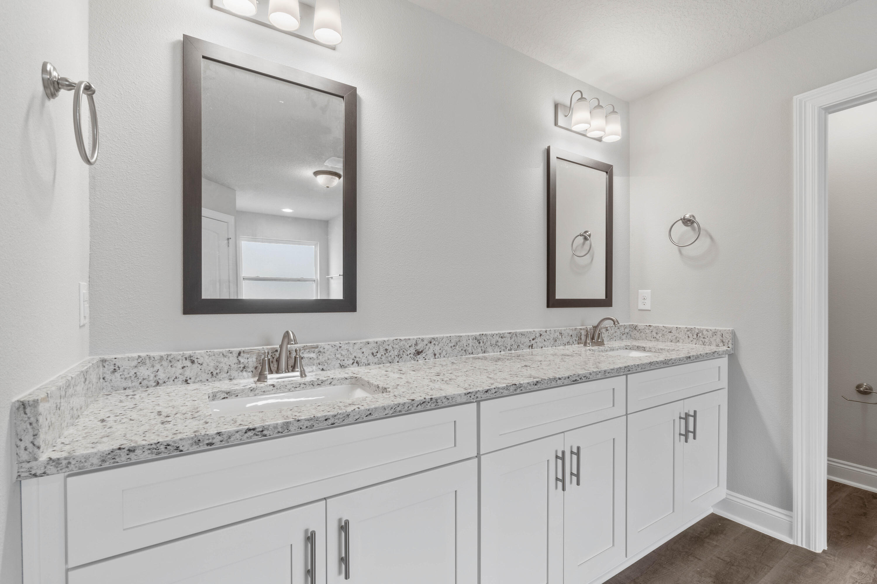 Anderson Lane - Residential