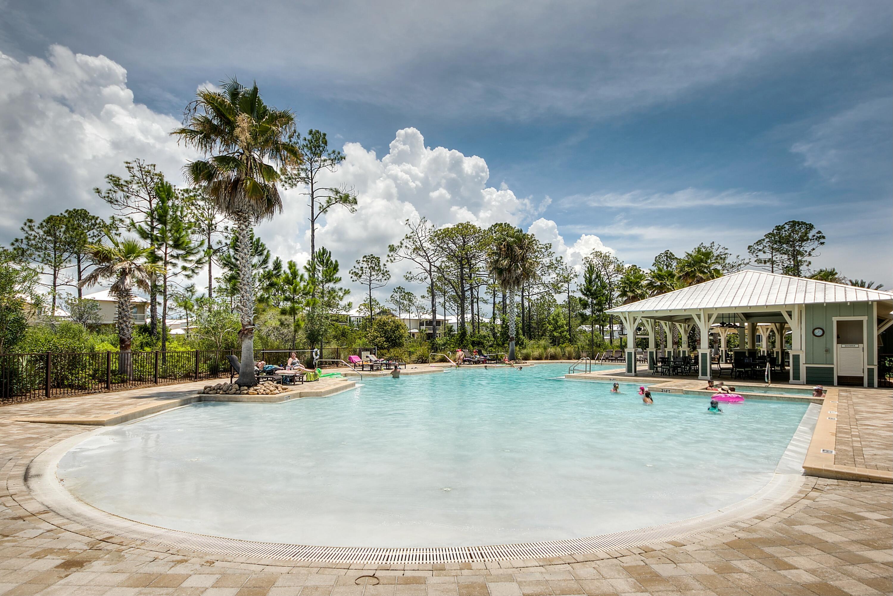 NATUREWALK AT SEAGROVE - Residential