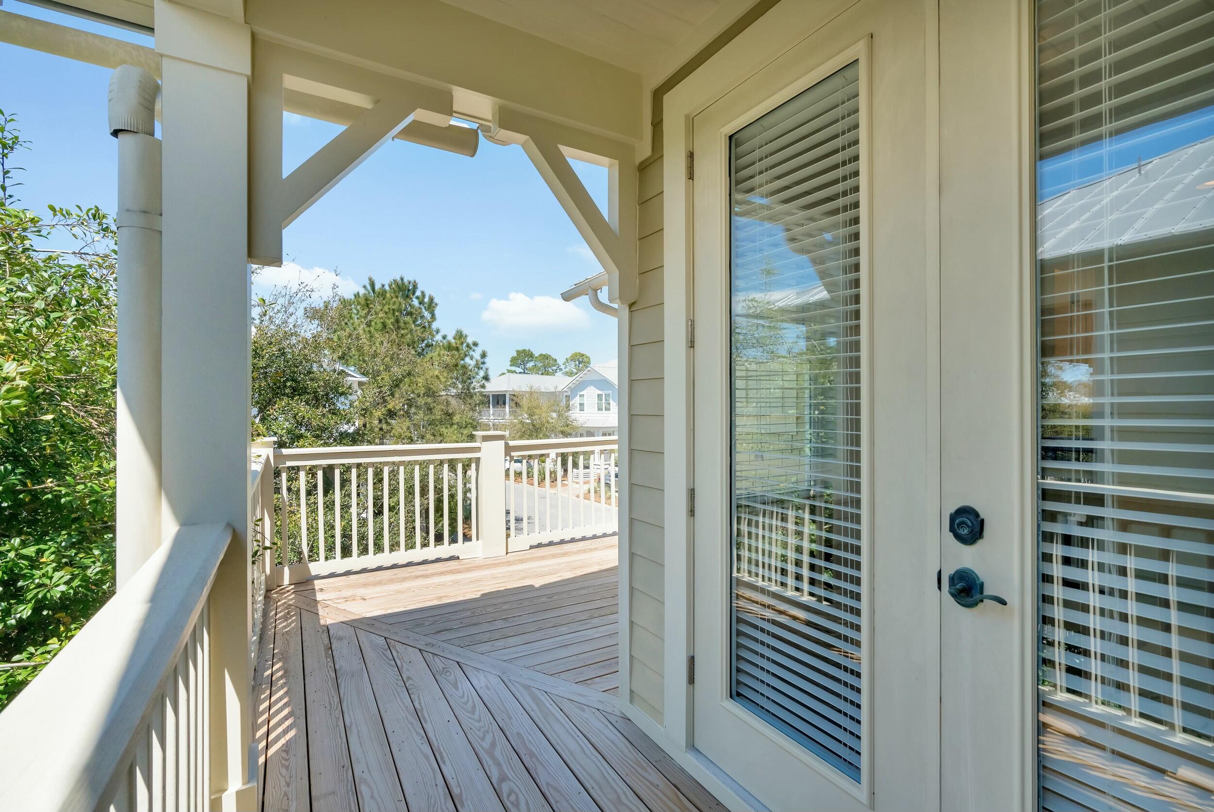 NATUREWALK AT SEAGROVE - Residential