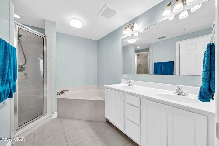 SUNRISE BEACH - Residential