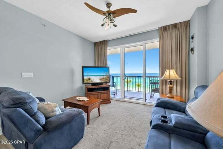 SUNRISE BEACH - Residential