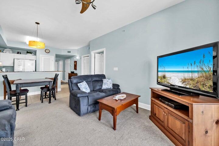 SUNRISE BEACH - Residential