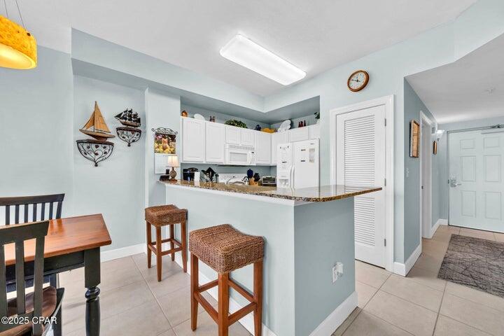 SUNRISE BEACH - Residential