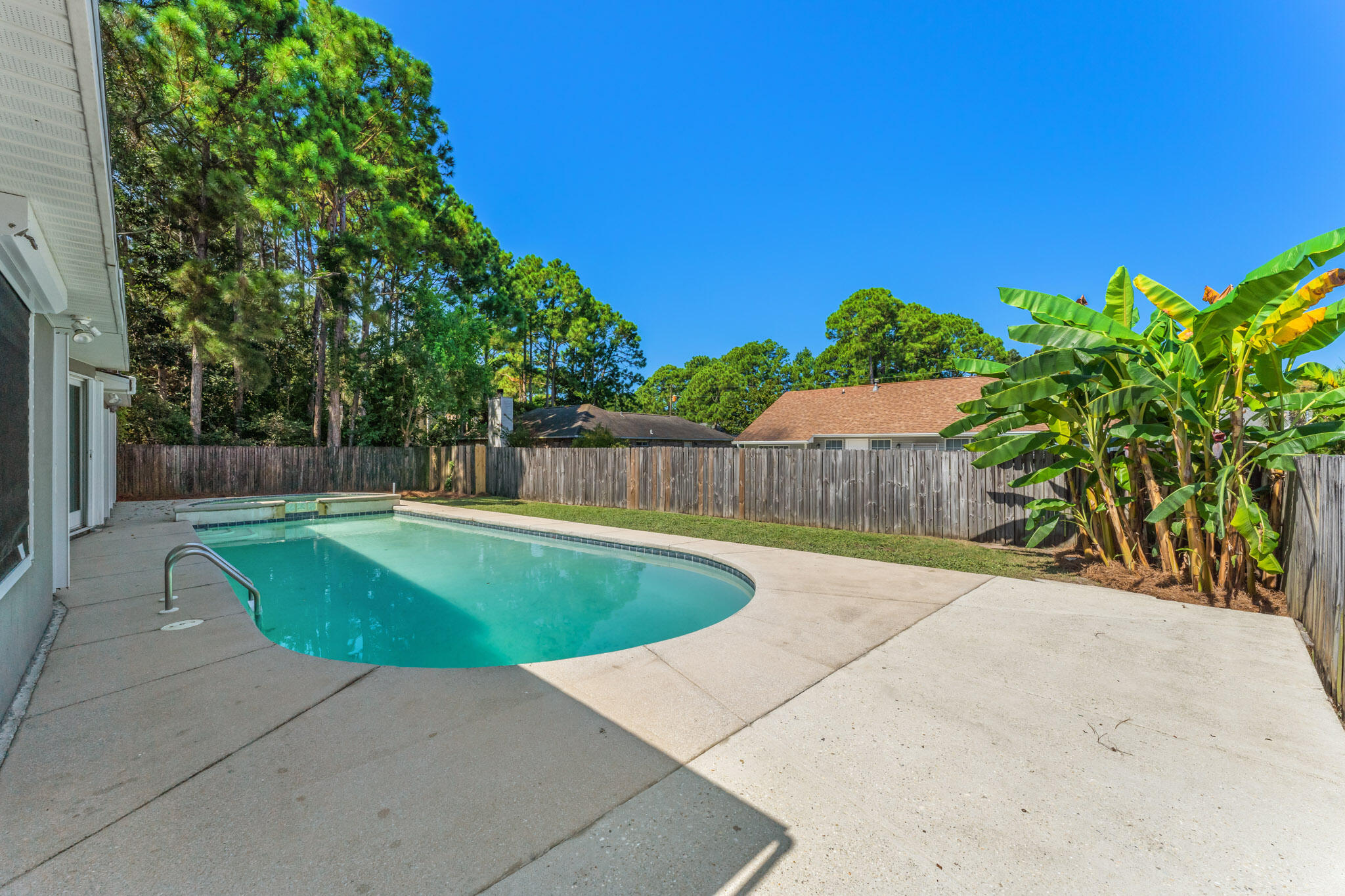 BAY BRIDGE LANDING - Residential