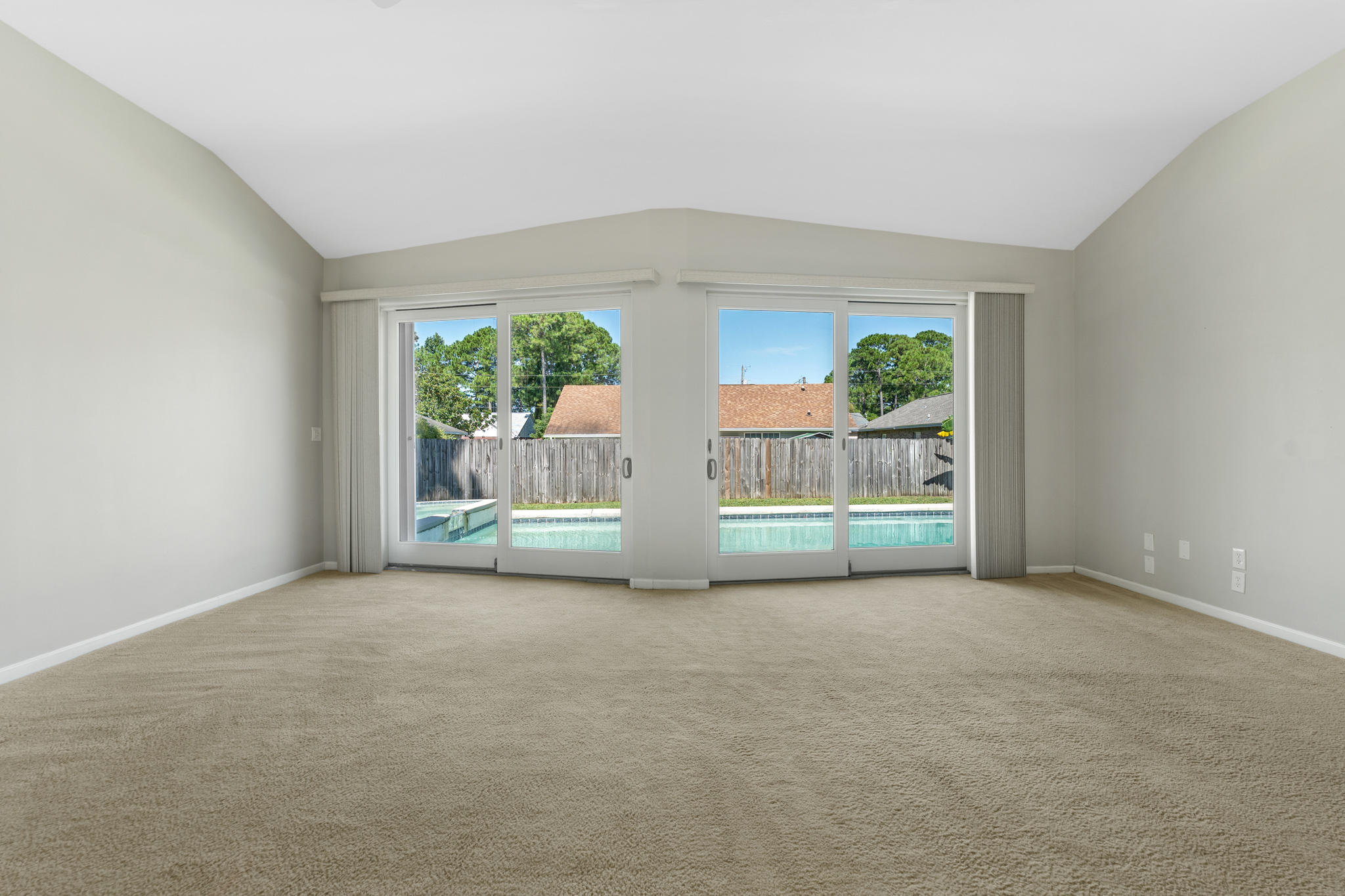 BAY BRIDGE LANDING - Residential