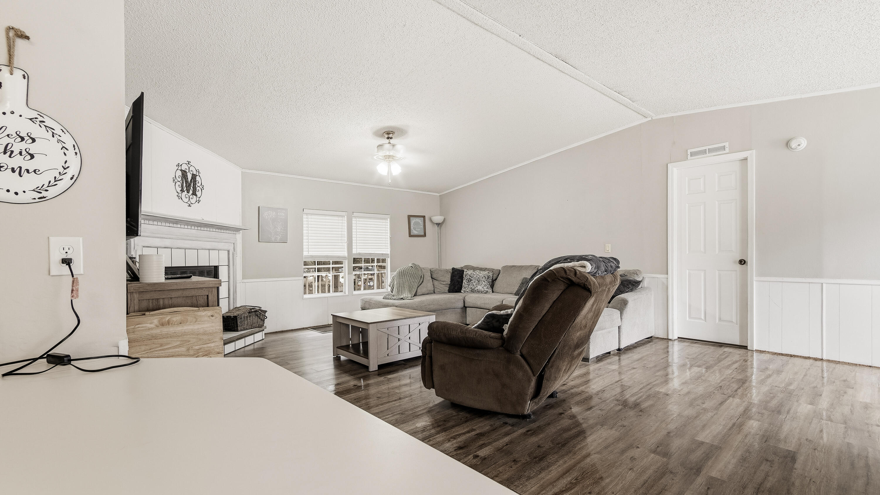 JUNIPER LAKE UNREC - Residential