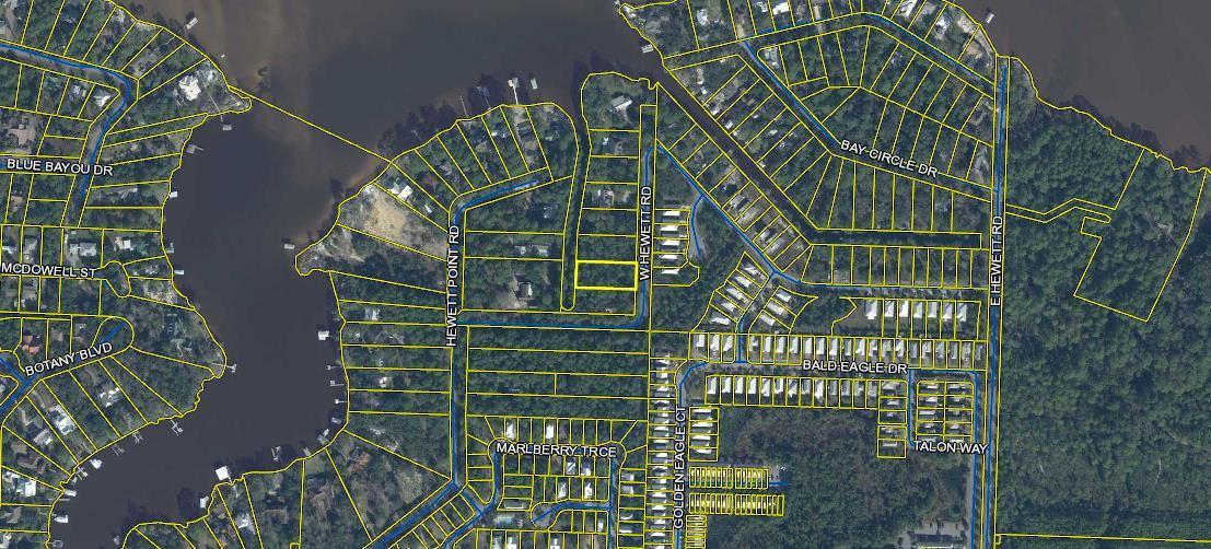 LOT 22 1ST ADD HEWITT BAYOU UNREC - Land