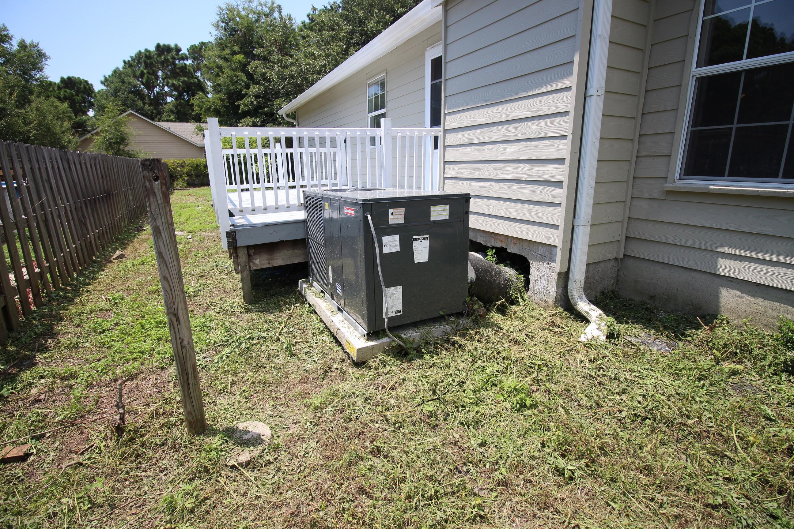 NAVARRE S/D 2ND ADDN - Residential