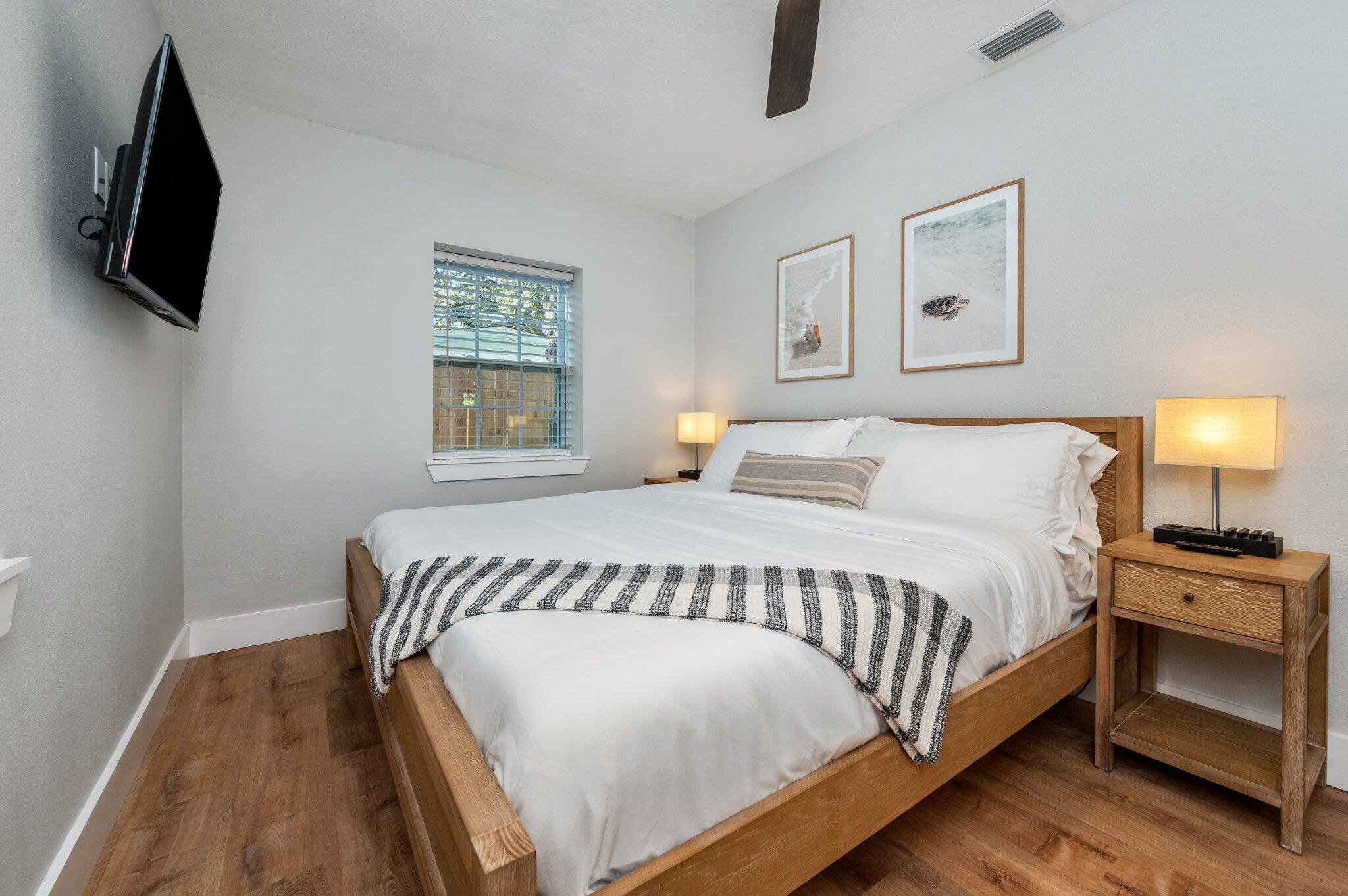 ELLIOTTS POINT - Residential