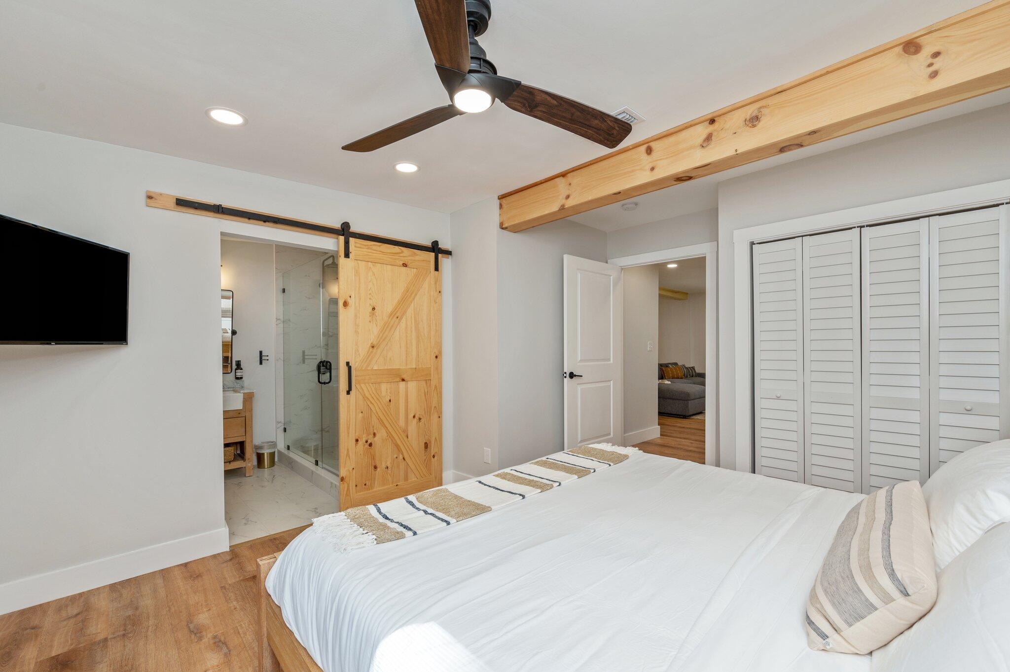 ELLIOTTS POINT - Residential