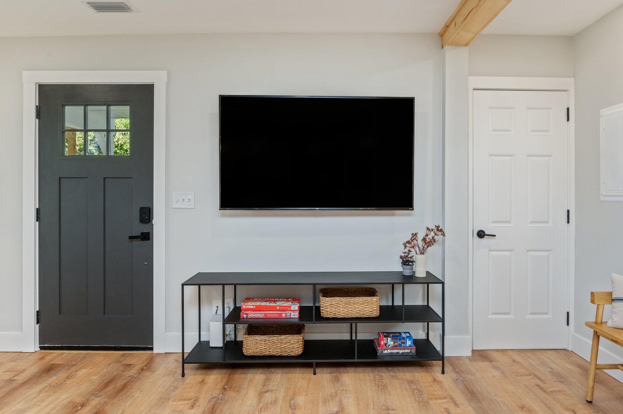 ELLIOTTS POINT - Residential