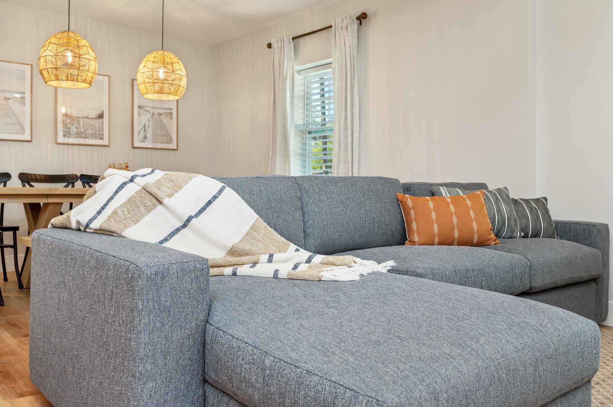 ELLIOTTS POINT - Residential