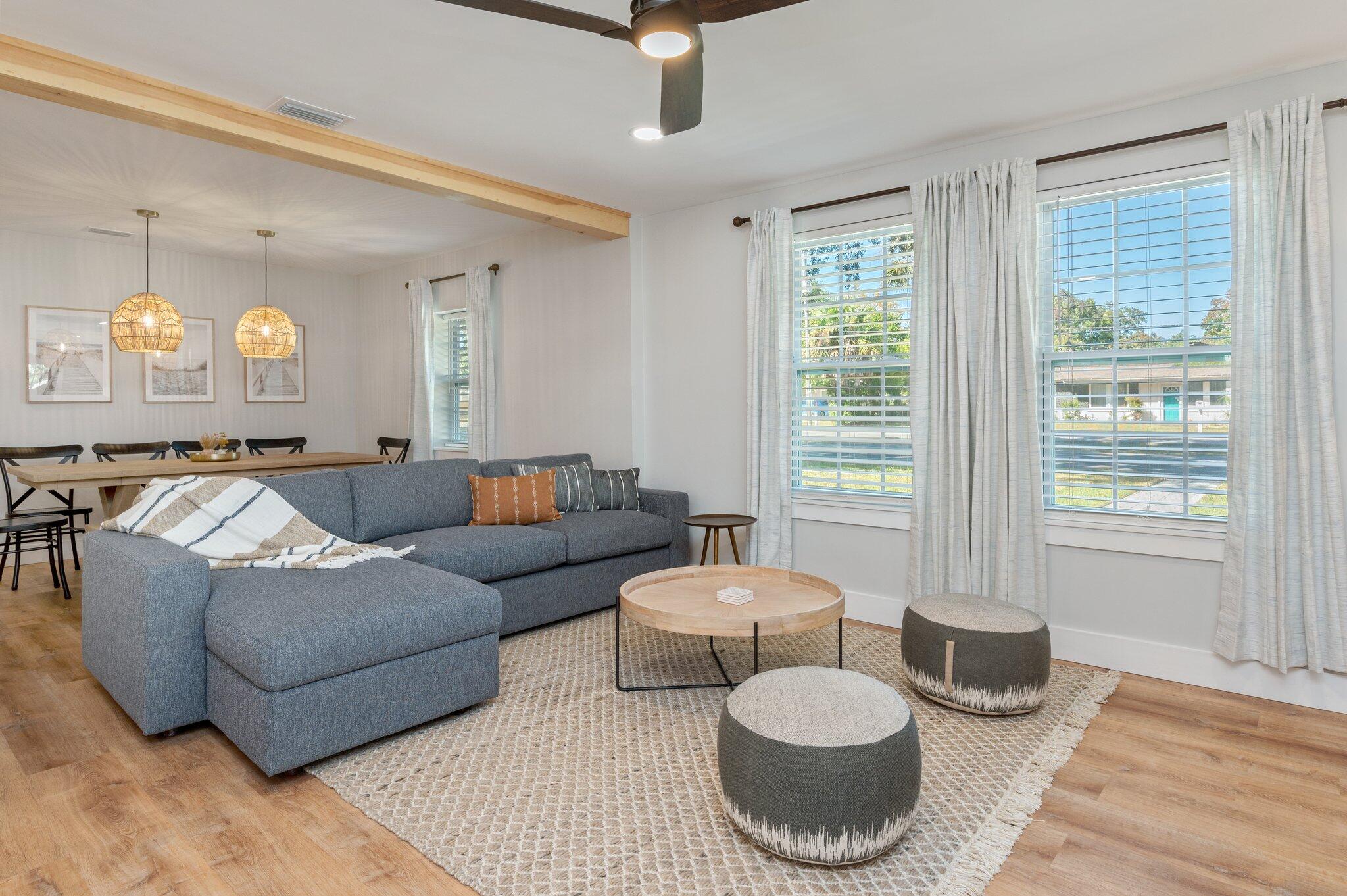 ELLIOTTS POINT - Residential