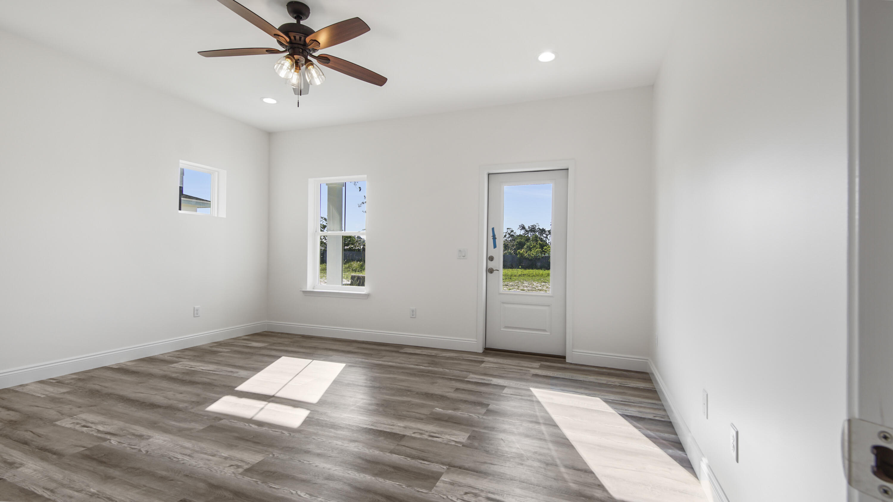 NO RECORDED SUBDIVISION - Residential