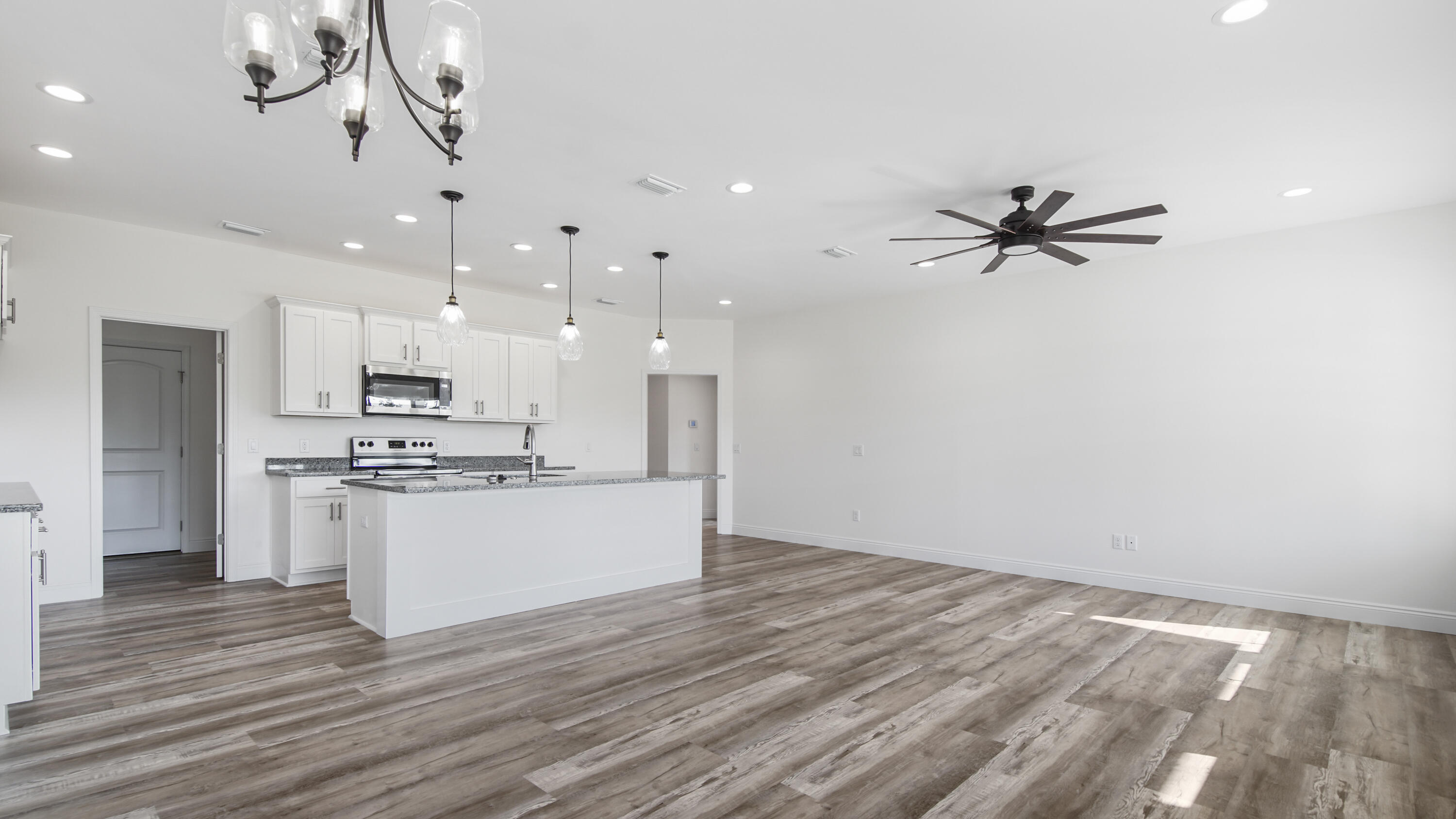NO RECORDED SUBDIVISION - Residential