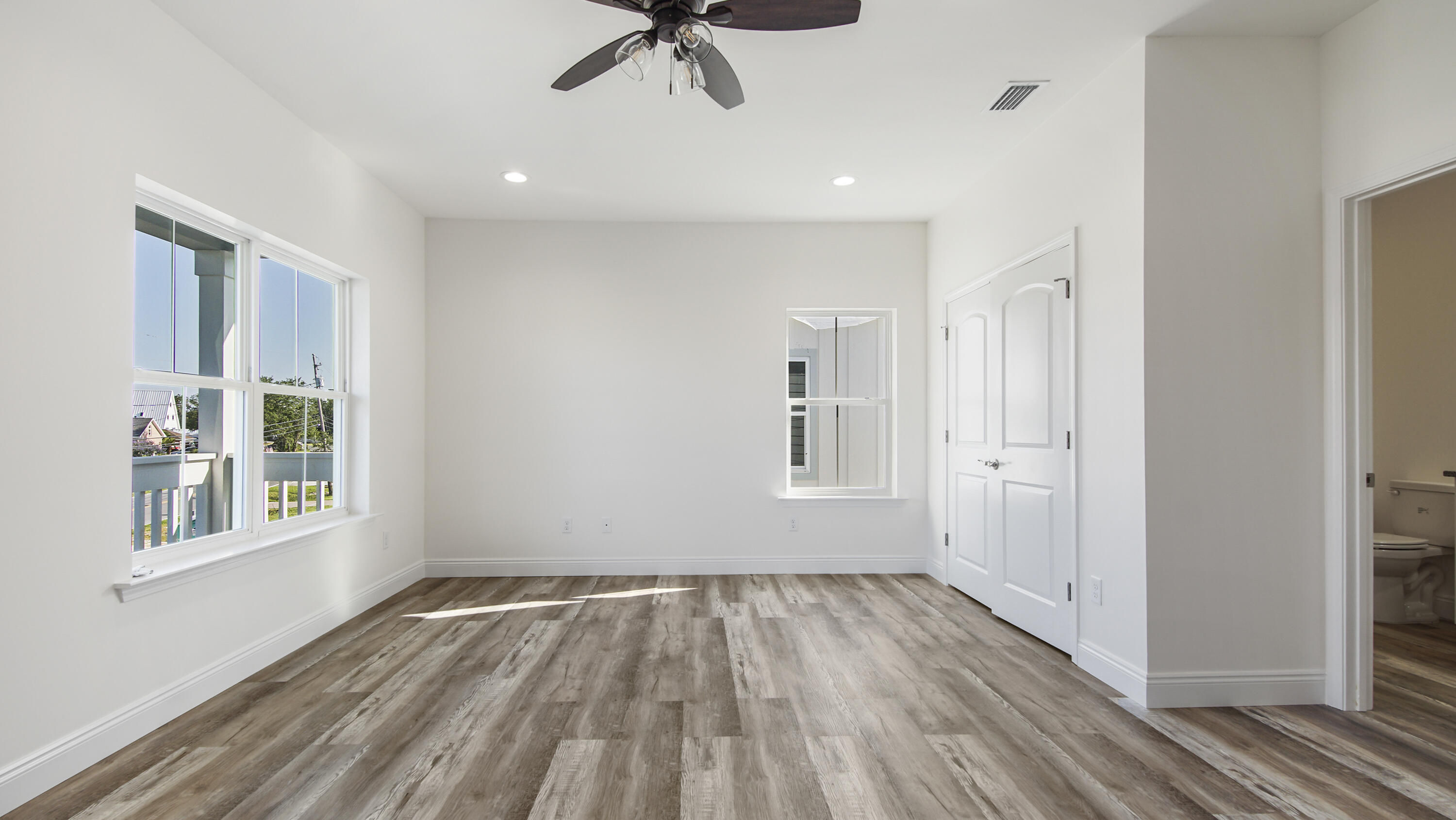 NO RECORDED SUBDIVISION - Residential