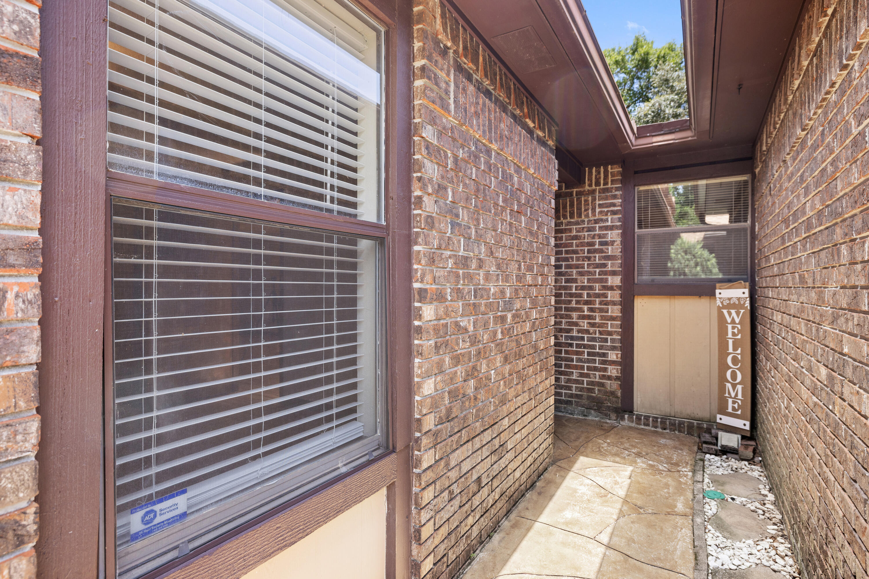 HIDDEN COVE T/H - Residential