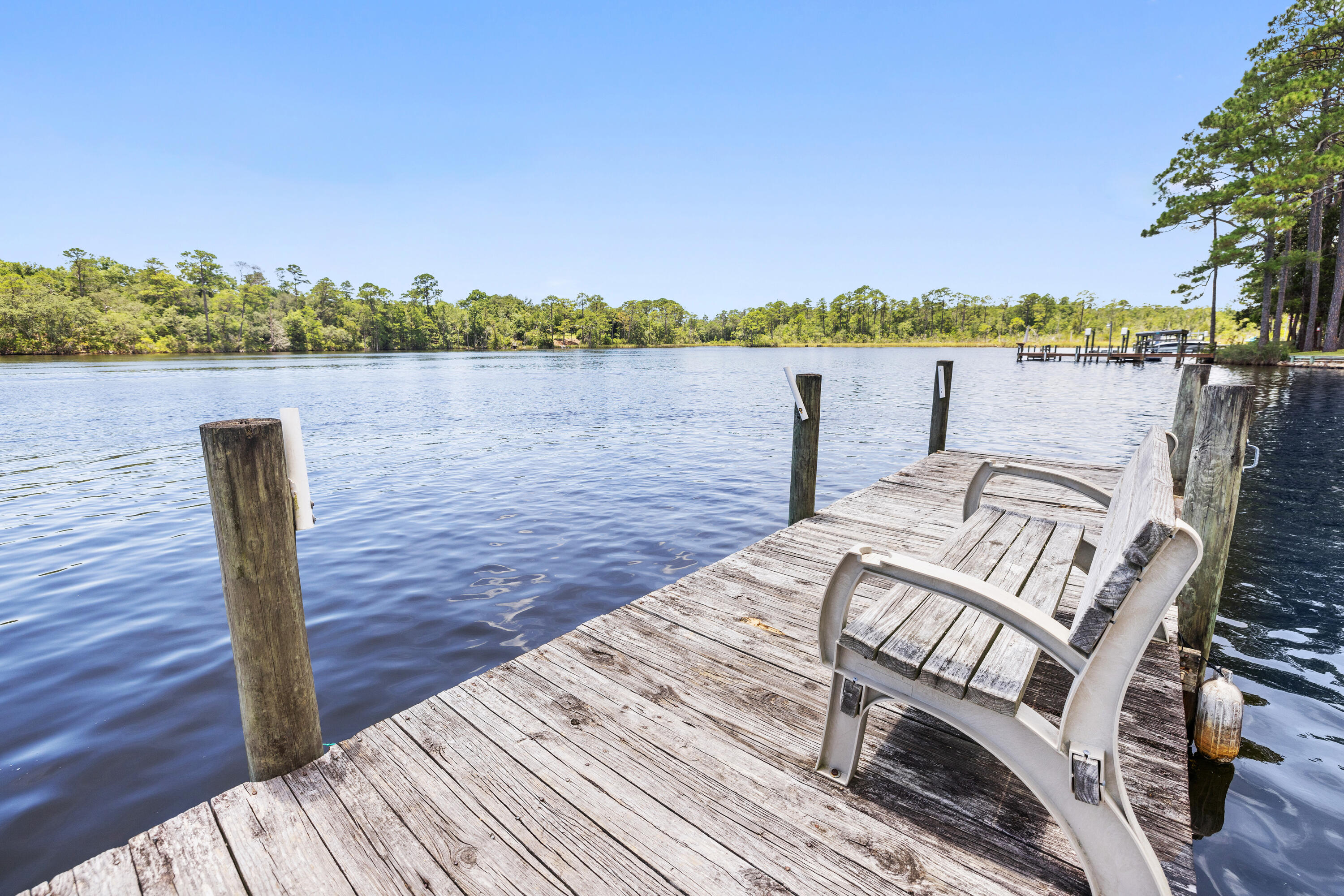 HIDDEN COVE T/H - Residential