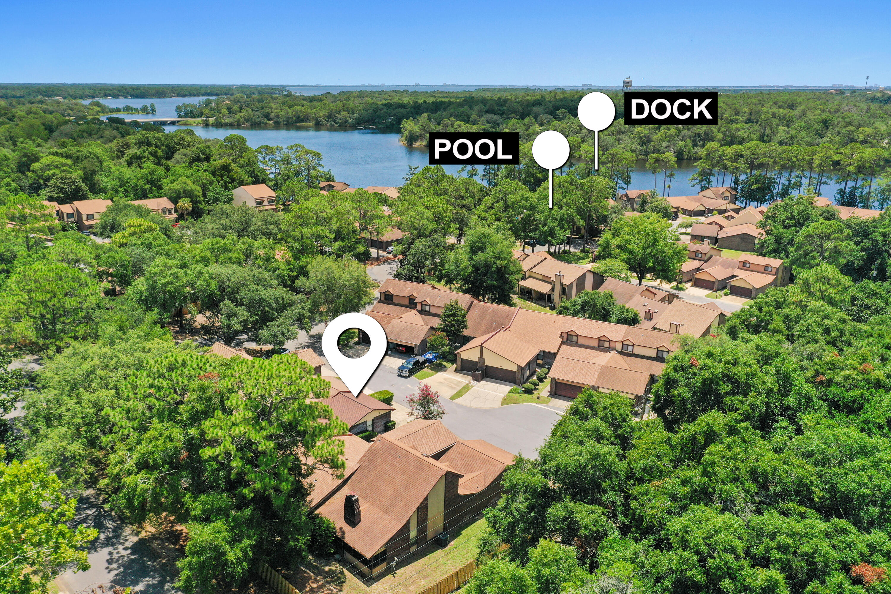 HIDDEN COVE T/H - Residential