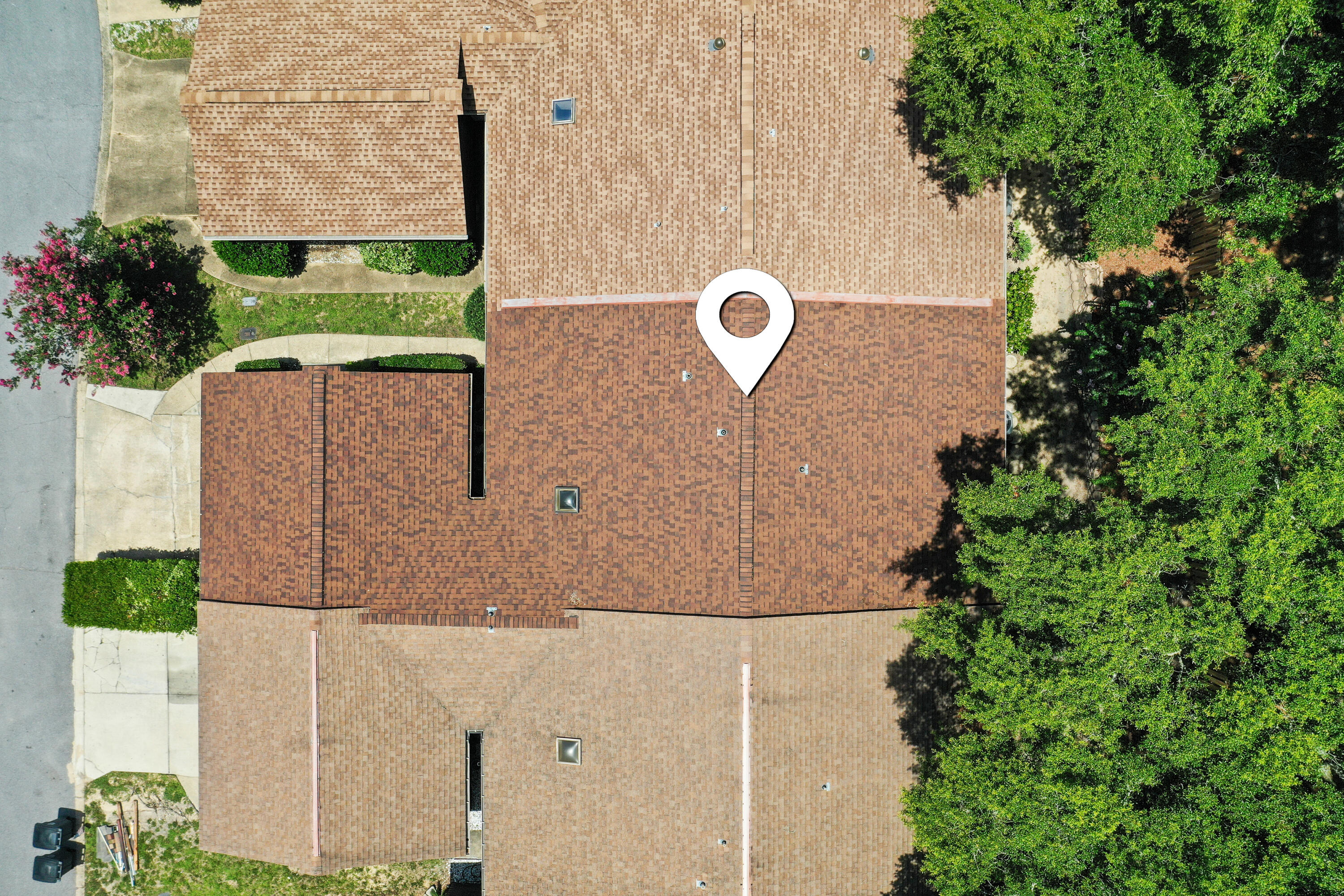 HIDDEN COVE T/H - Residential