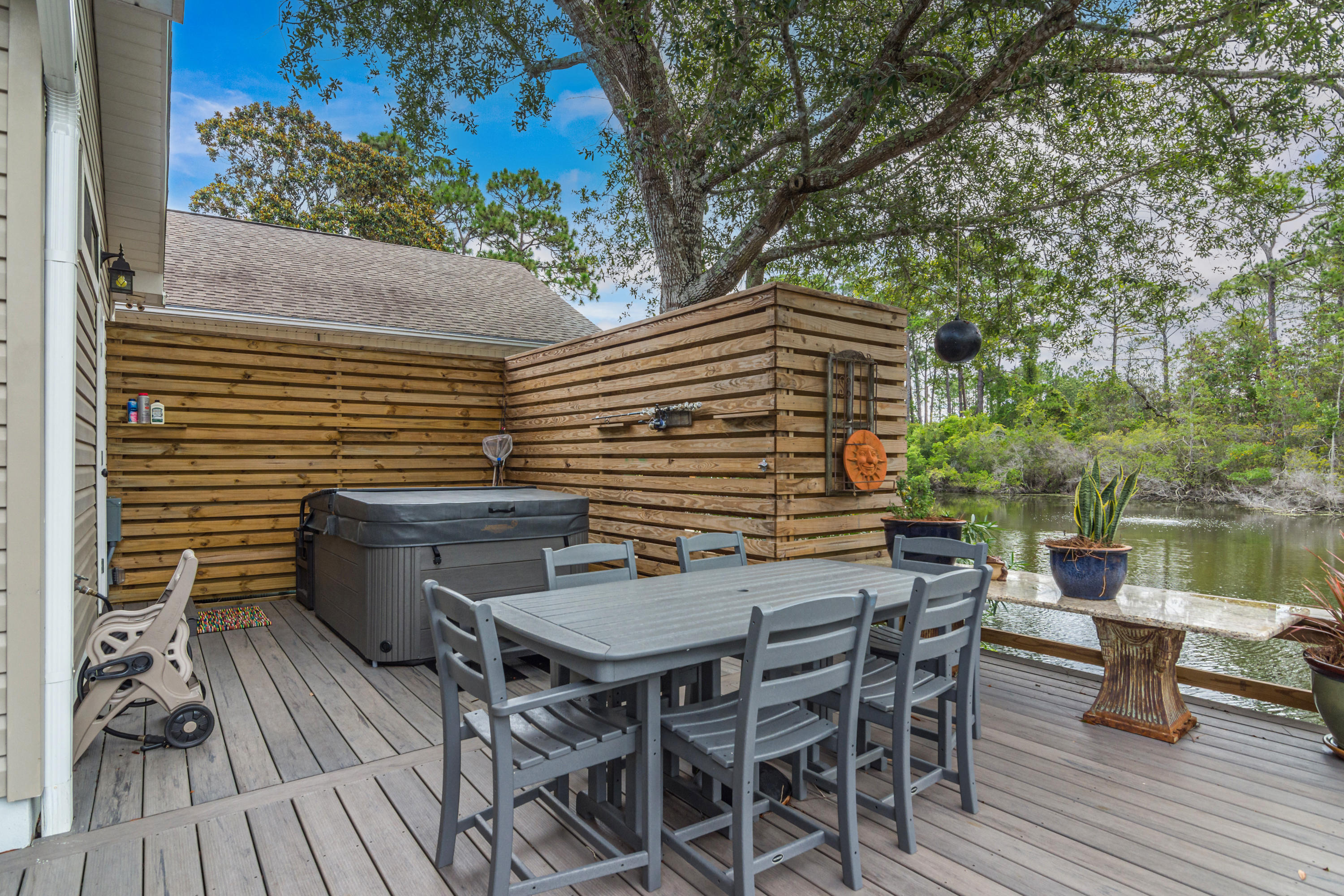 DEERWOOD DRIVE - Residential