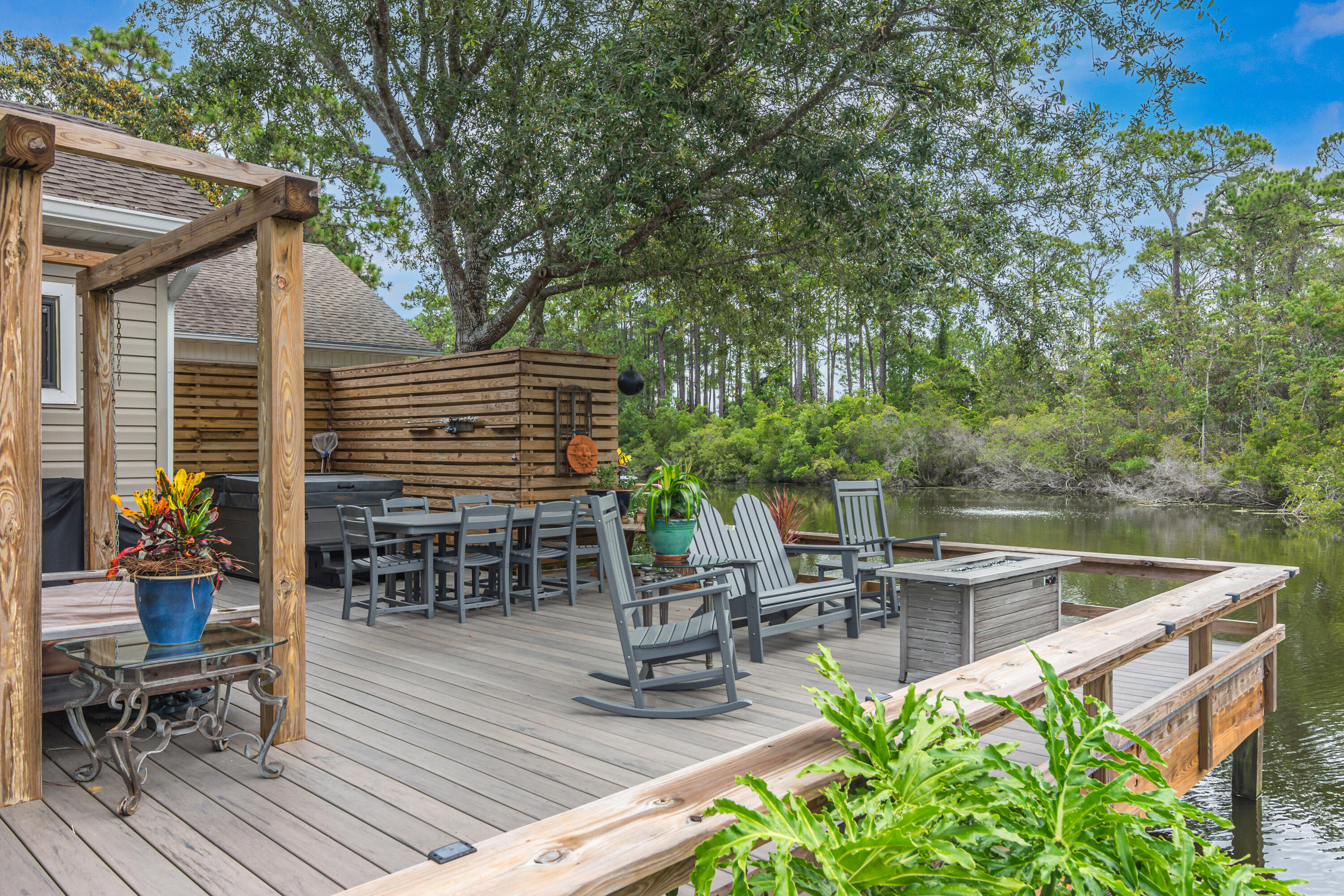 DEERWOOD DRIVE - Residential