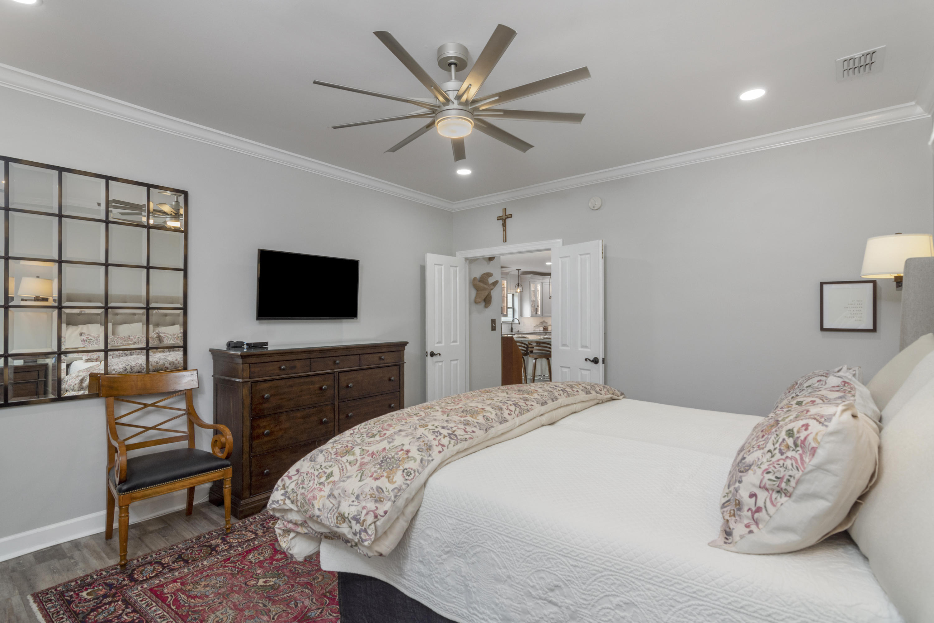 DEERWOOD DRIVE - Residential