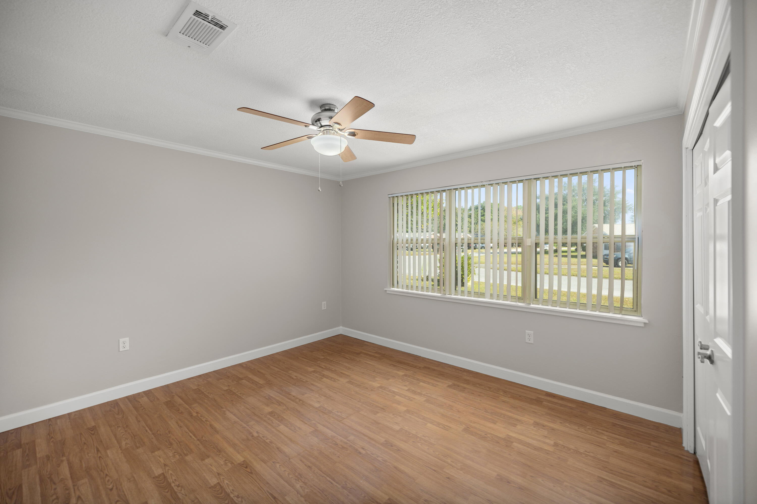 PALM ESTATES UNIT 4 - Residential