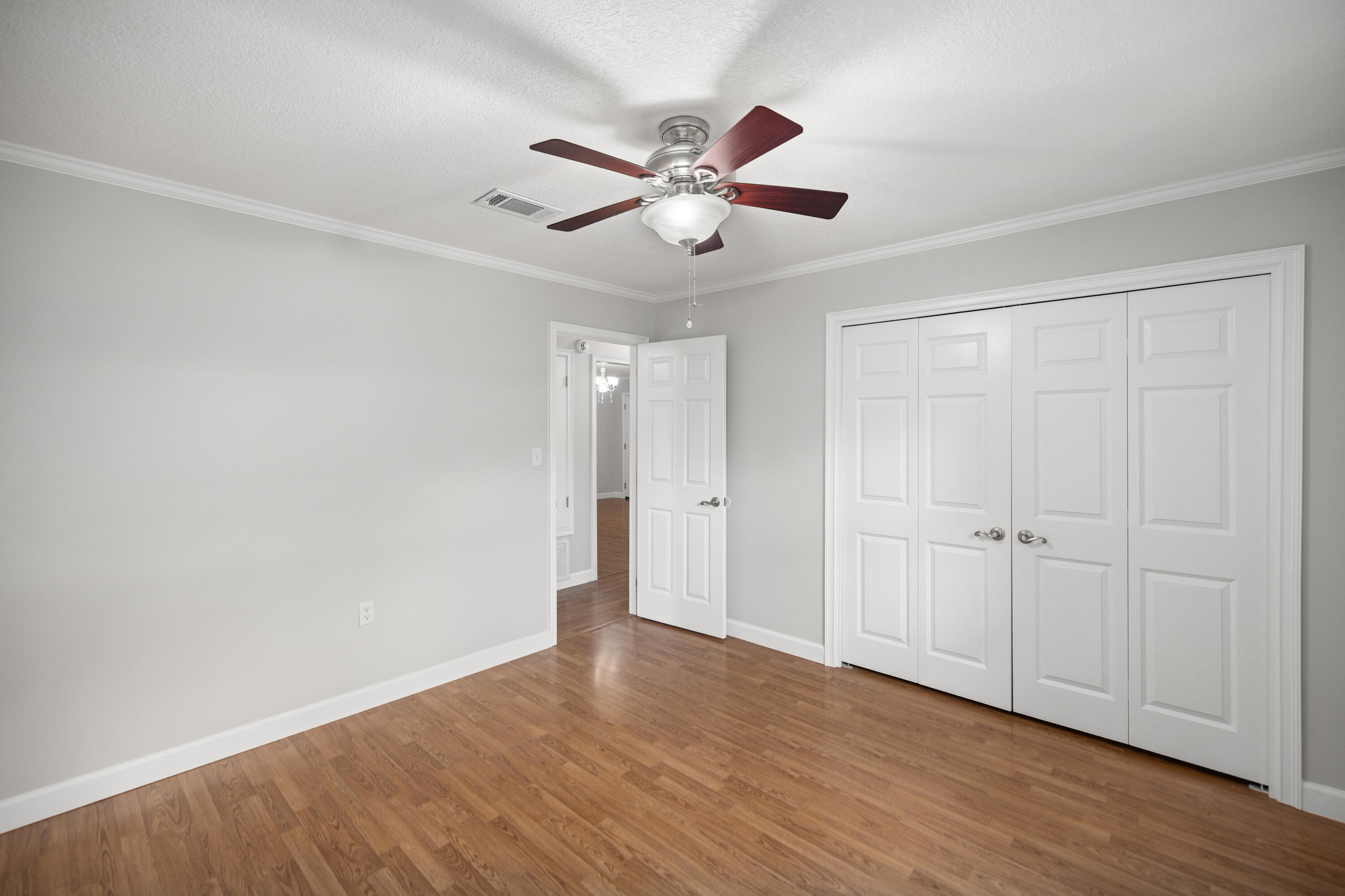 PALM ESTATES UNIT 4 - Residential