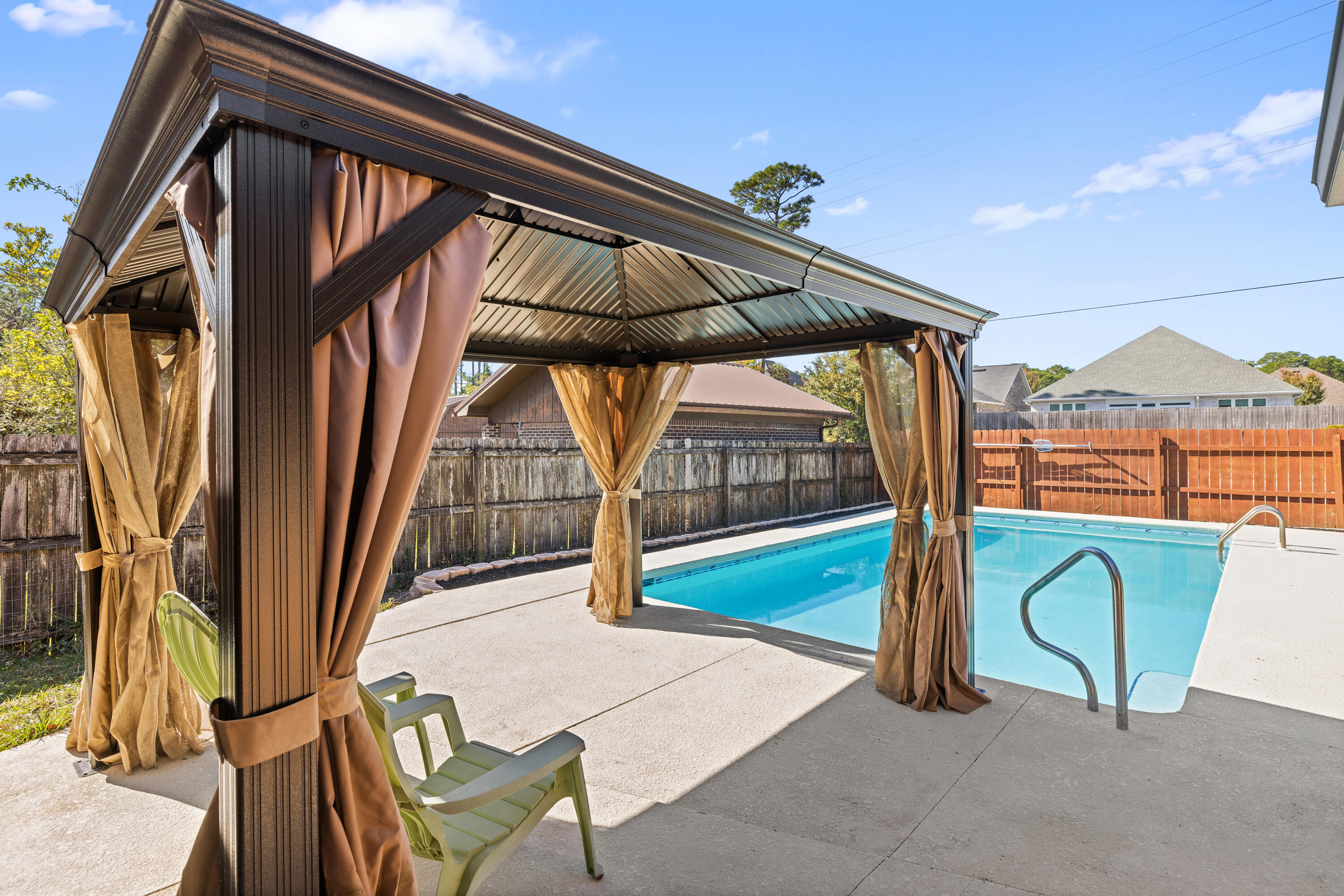 PALM ESTATES UNIT 4 - Residential