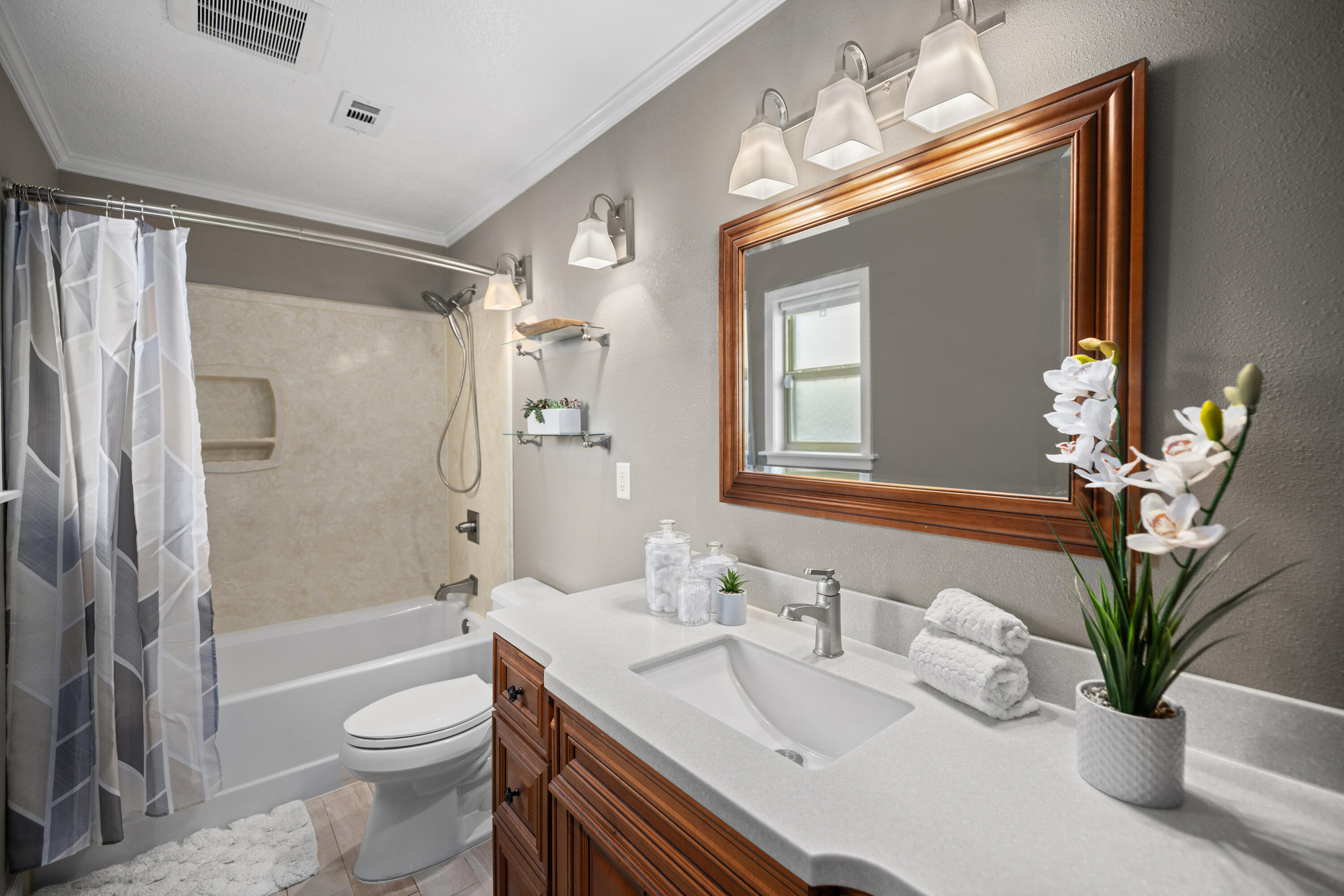 PALM ESTATES UNIT 4 - Residential