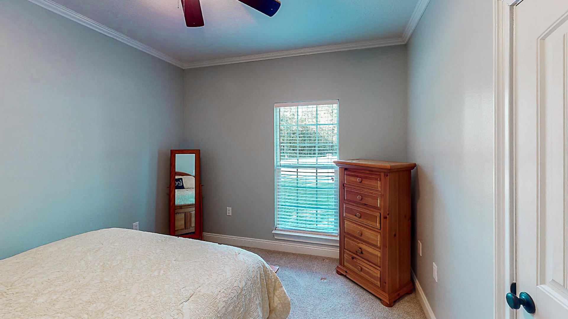 BAY PINE SHORES - Residential