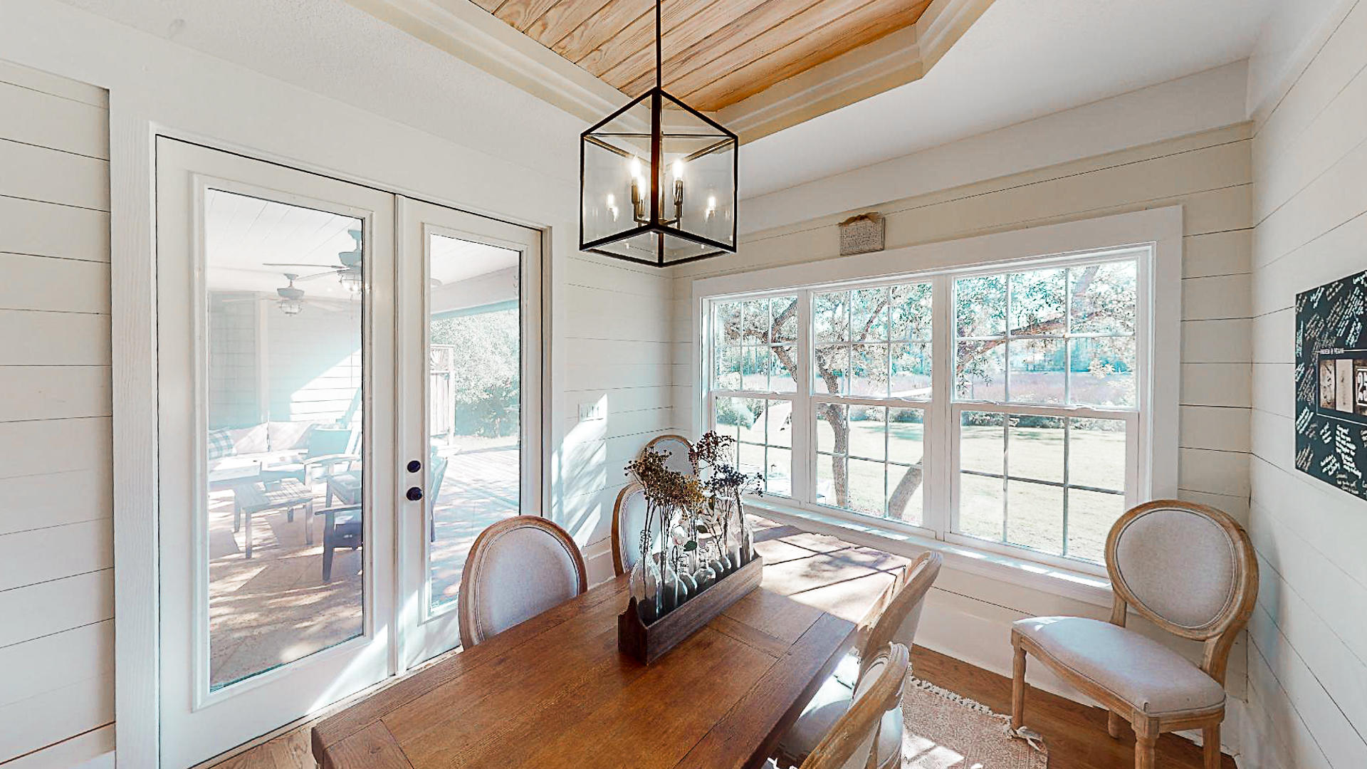 BAY PINE SHORES - Residential