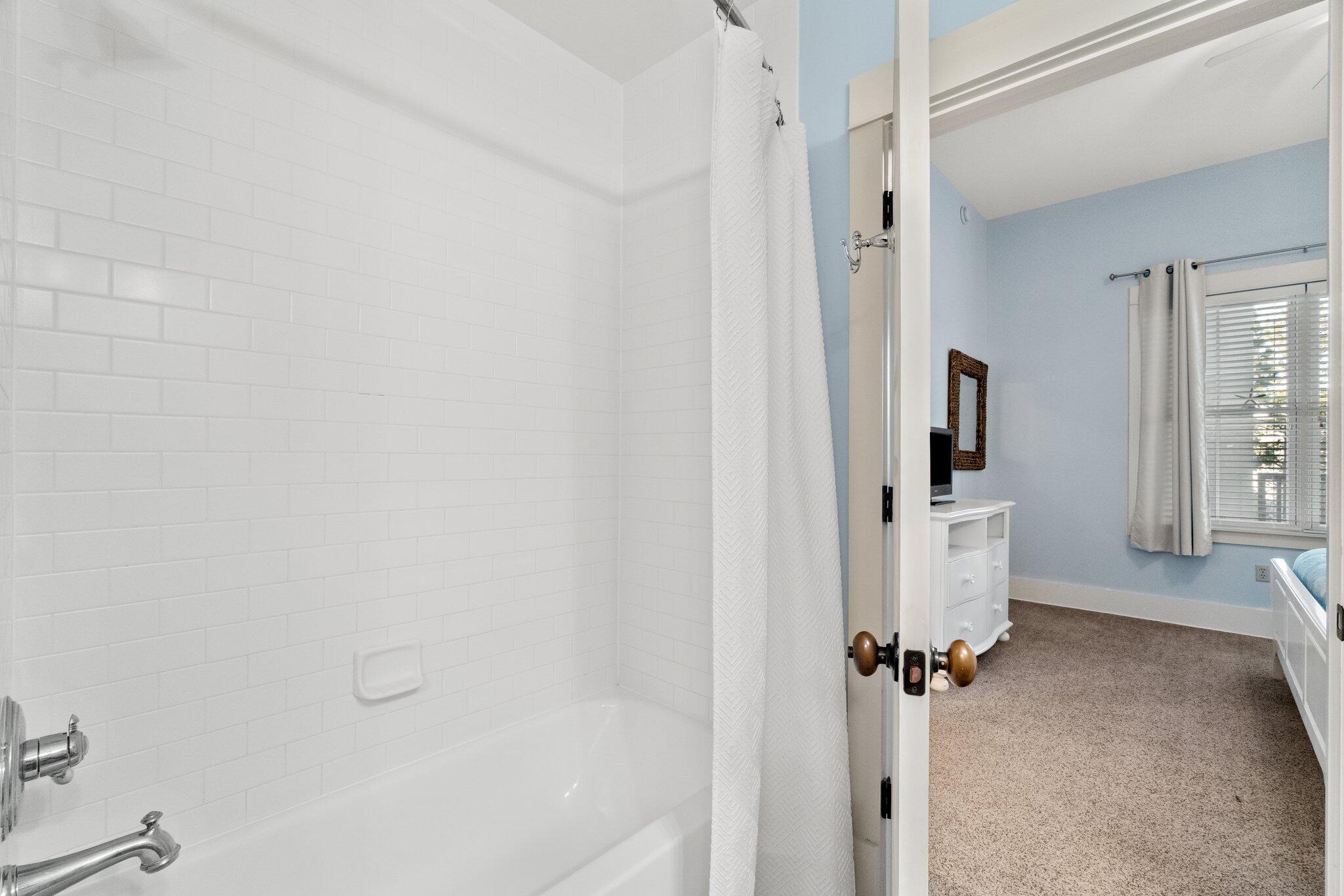 REDFISH VILLAGE - Residential