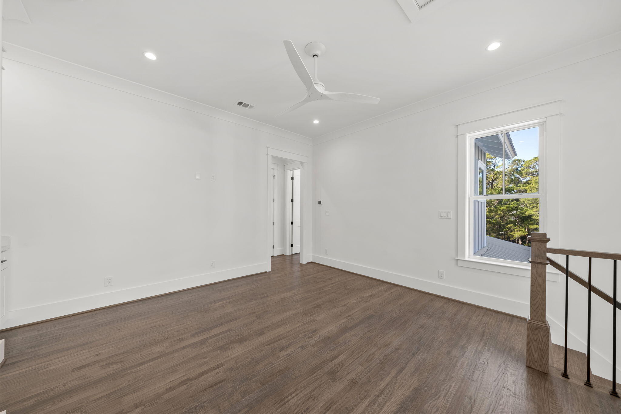 LAKESIDE AT BLUE MOUNTAIN BEACH - Residential