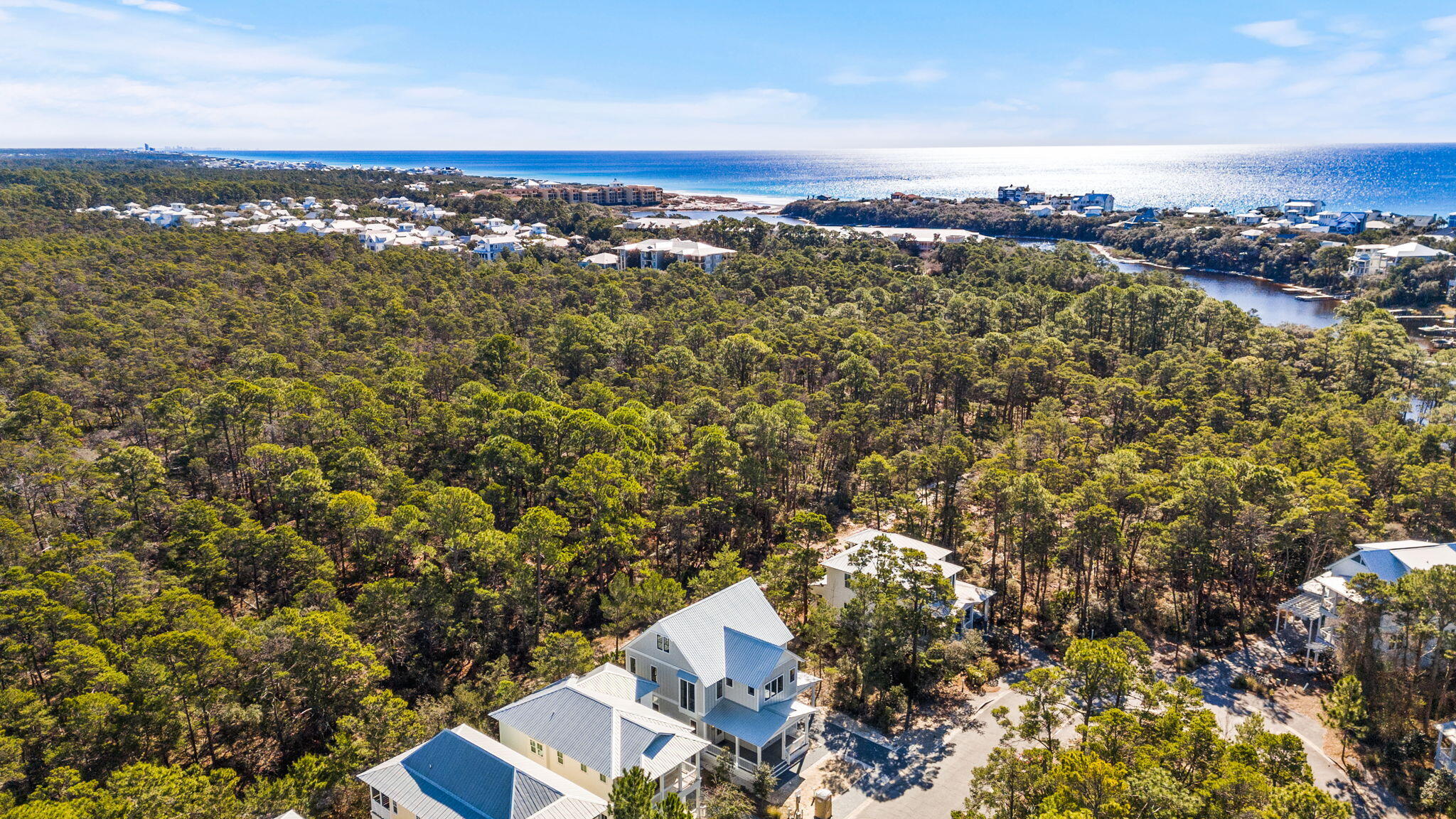LAKESIDE AT BLUE MOUNTAIN BEACH - Residential