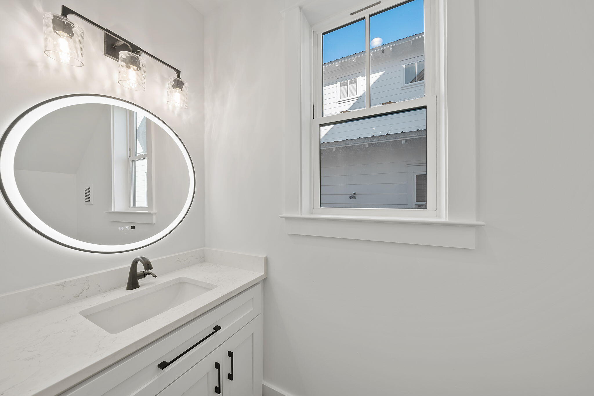 LAKESIDE AT BLUE MOUNTAIN BEACH - Residential