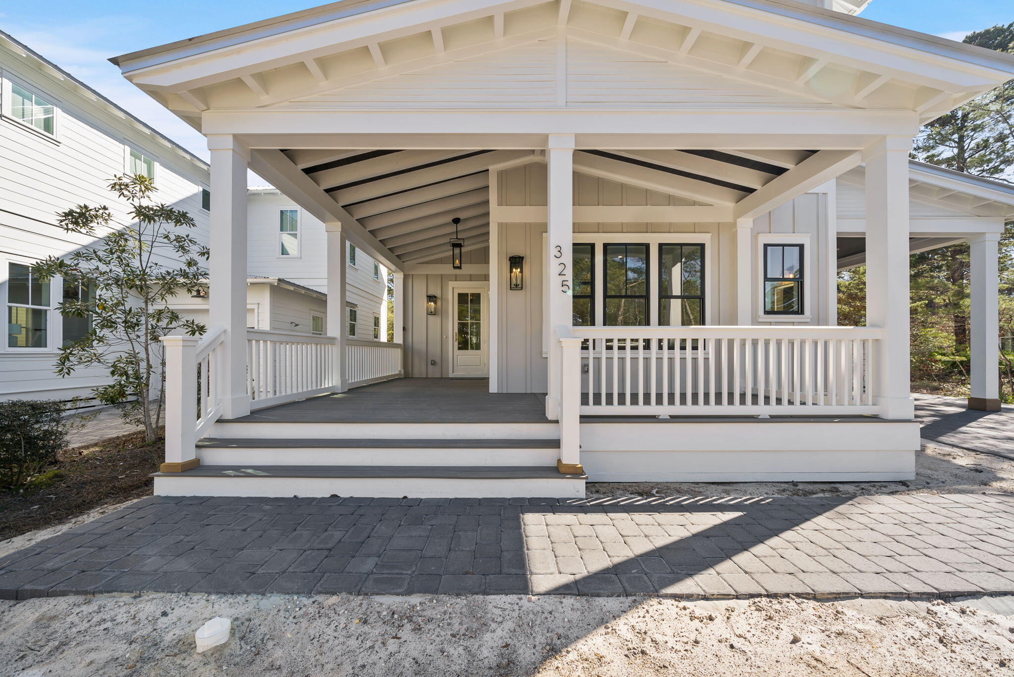 LAKESIDE AT BLUE MOUNTAIN BEACH - Residential