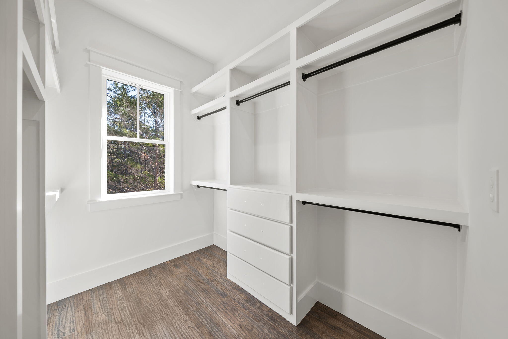 LAKESIDE AT BLUE MOUNTAIN BEACH - Residential