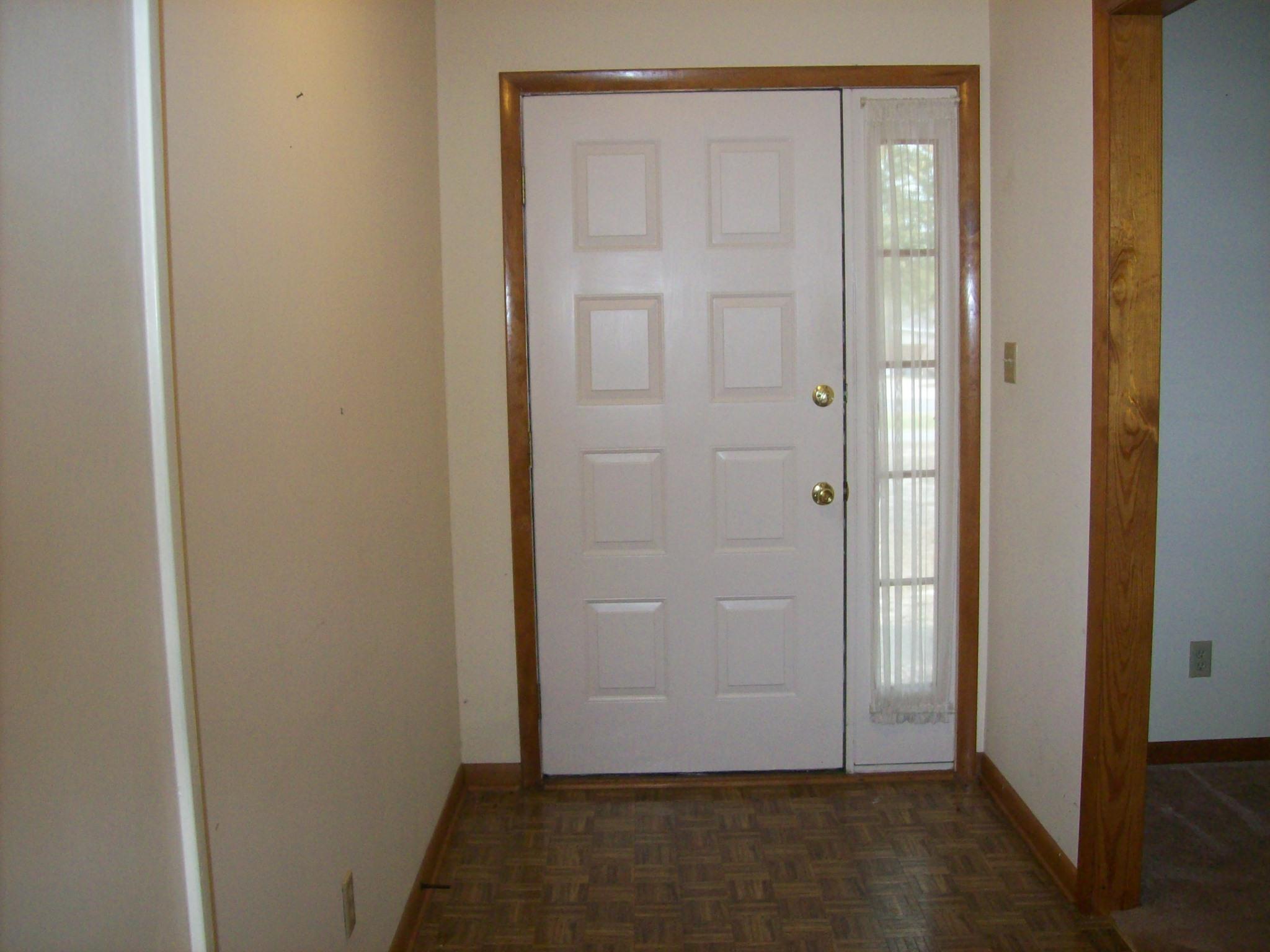 All Brick on acre with large fenced back yard~ Formal Living Room, Formal Dining Room with spacious Kitchen and Breakfast room~ Laundry room and nice office~ Sunken Family Room off the kitchen with nice electric fireplace~ The home has 4 Bedrooms, 2 of them being Master Suites and 3 full Bathrooms~ Large covered front porch across the front and a 20 X 13 Florida Room off the Family Room~ With a little TLC this will make a wonderful home~