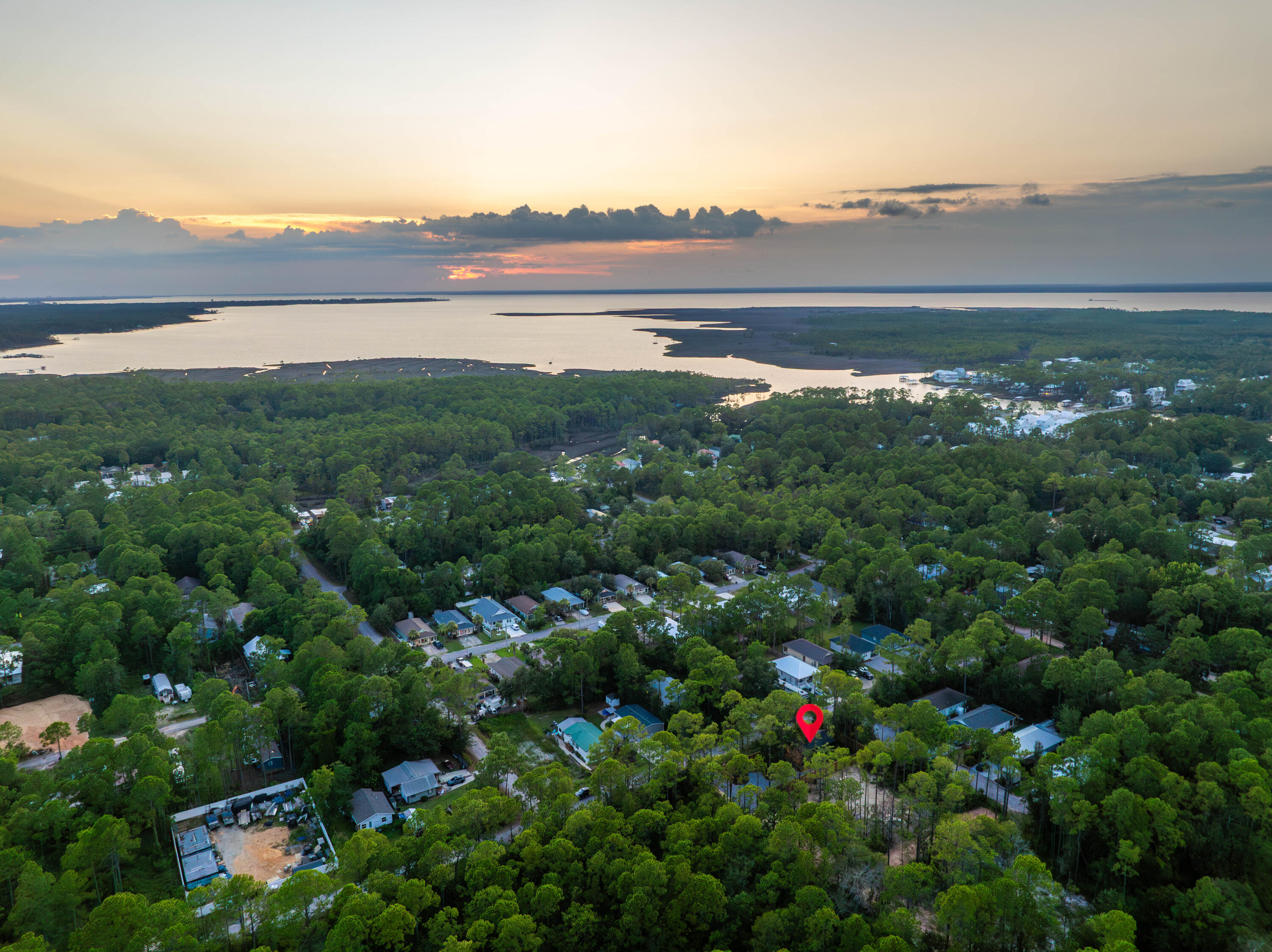 TOWN OF SANTA ROSA - Residential