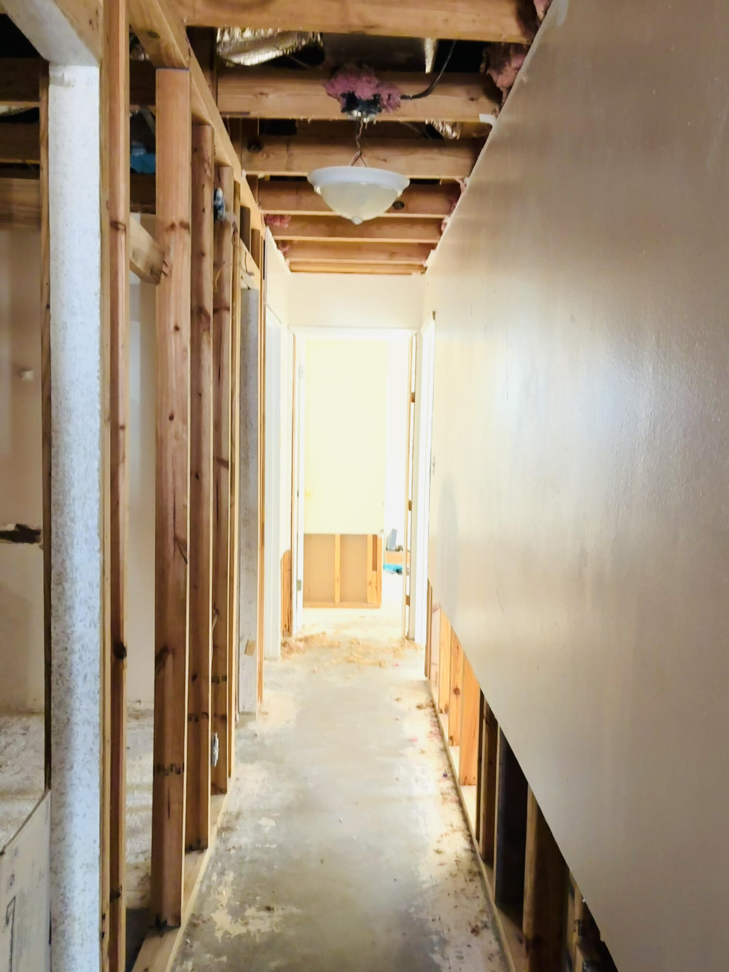 NO RECORDED SUBDIVISION - Residential