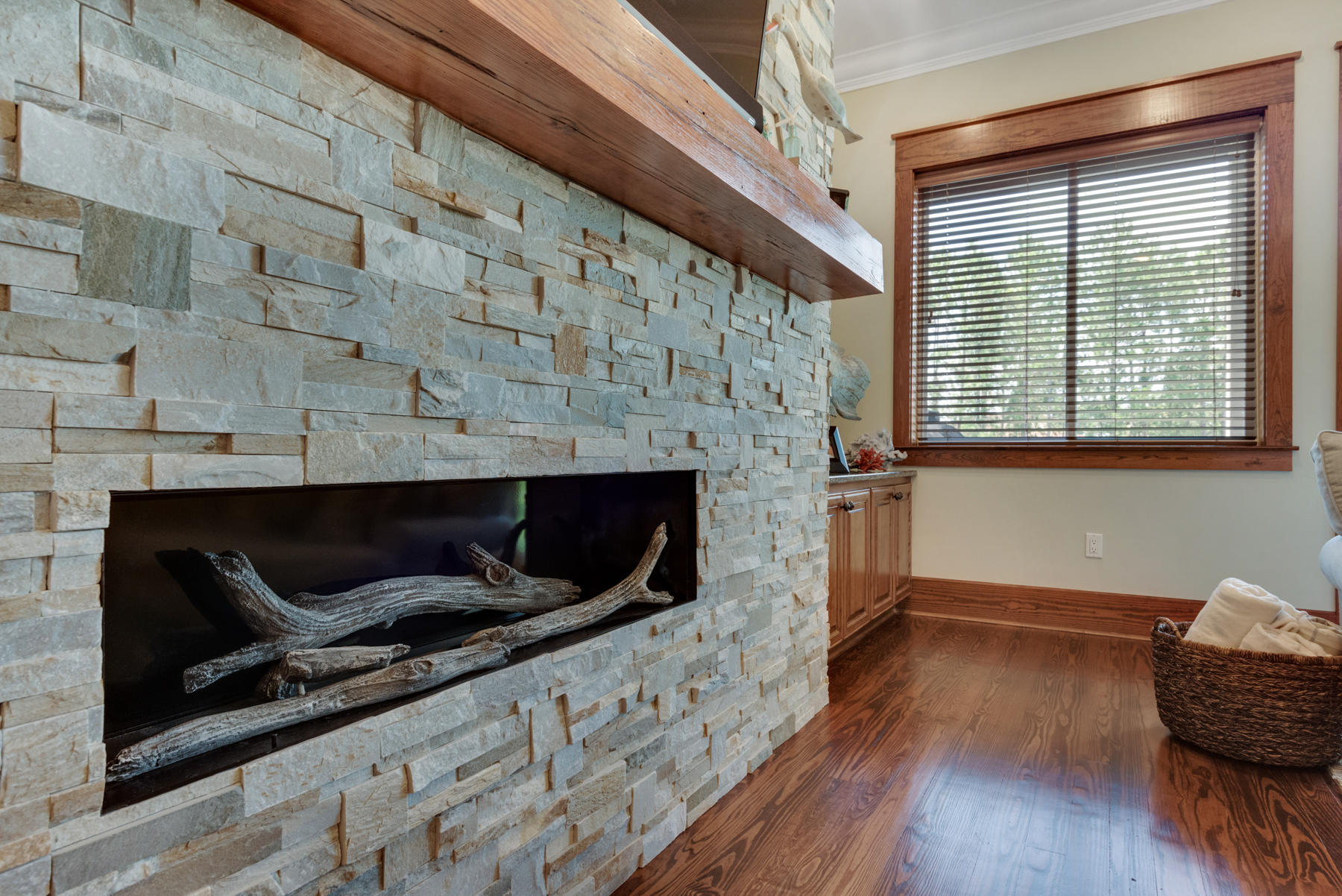 DEL MAR AT SANDESTIN - Residential