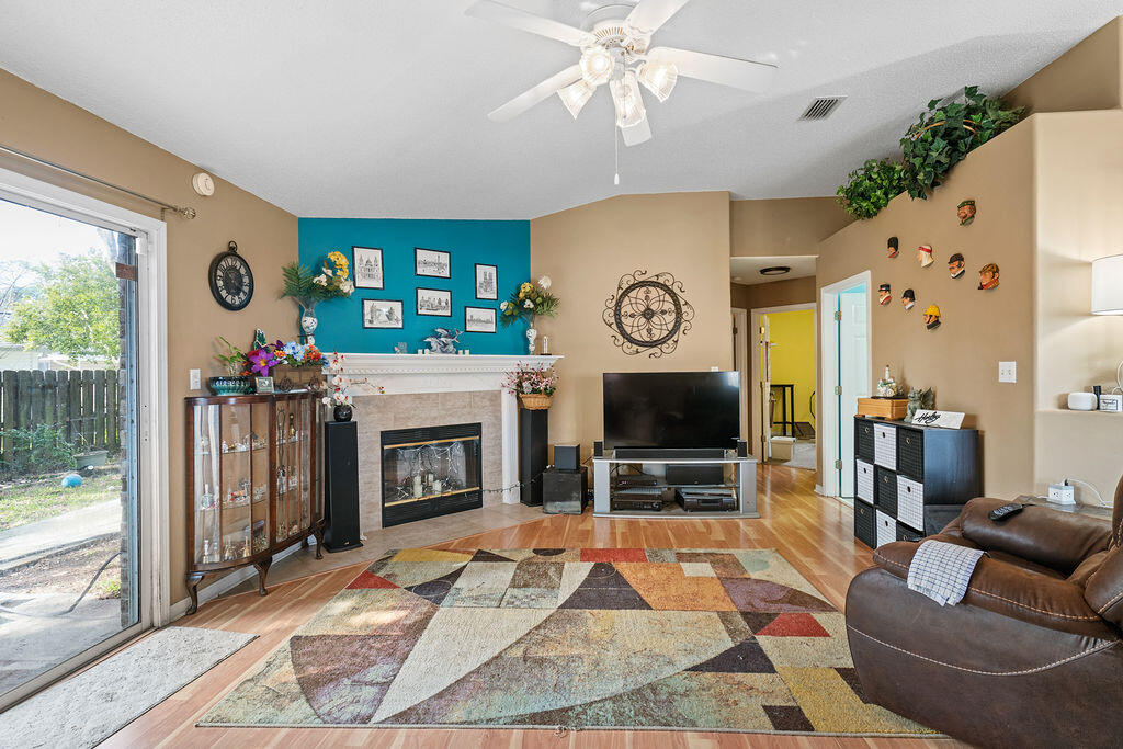 EMERALD VILLAGE S/D - Residential